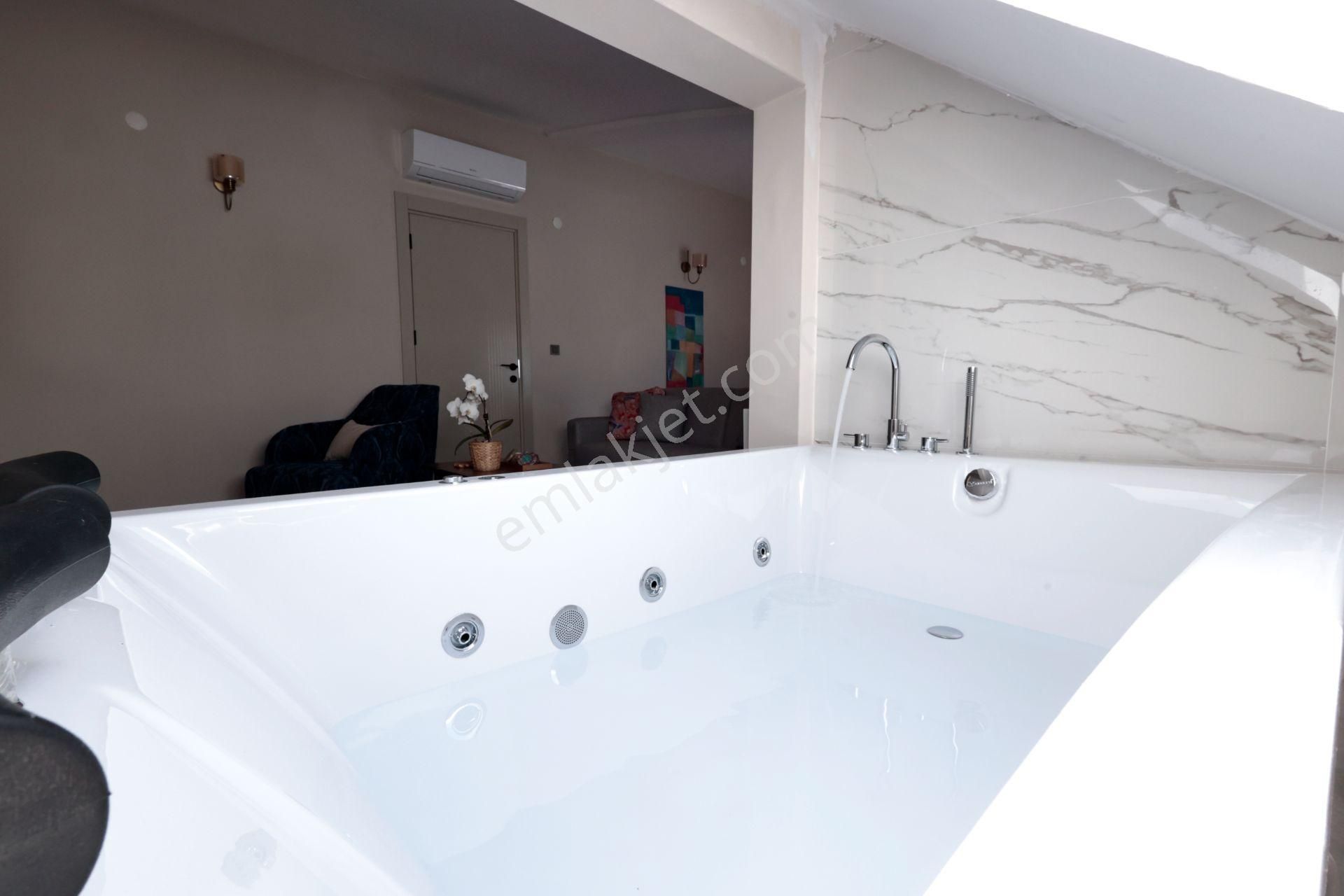 Plaja 1dk Yürüme Mesafesinde Lüx Ferah Jakuzili Daireler - Görsel 3