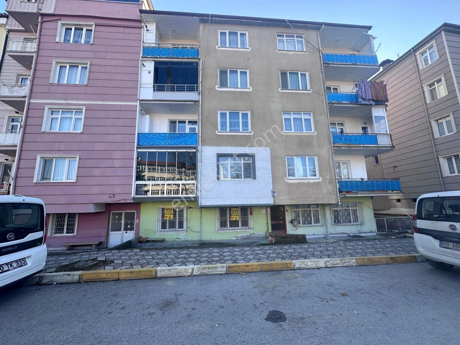 Tokat Merkez Yeşilırmak Satılık Daire Vadi Emlak'tan Yeşilırmak Mahallesinde 2+1 Satılık Daire