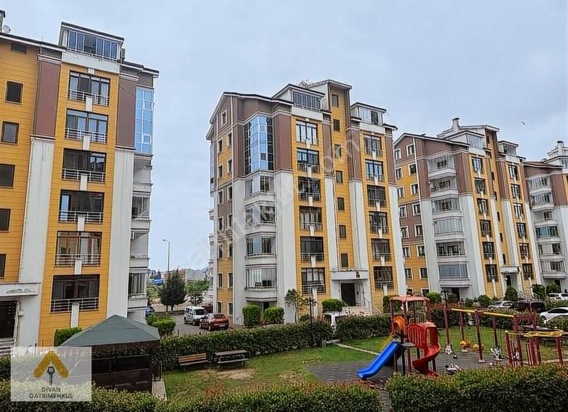 Altınordu Karapınar Satılık Daire DİVAN GAYRİMENKUL KARAPINAR MAH. 155M2 3+1 SATILIK DAİRE