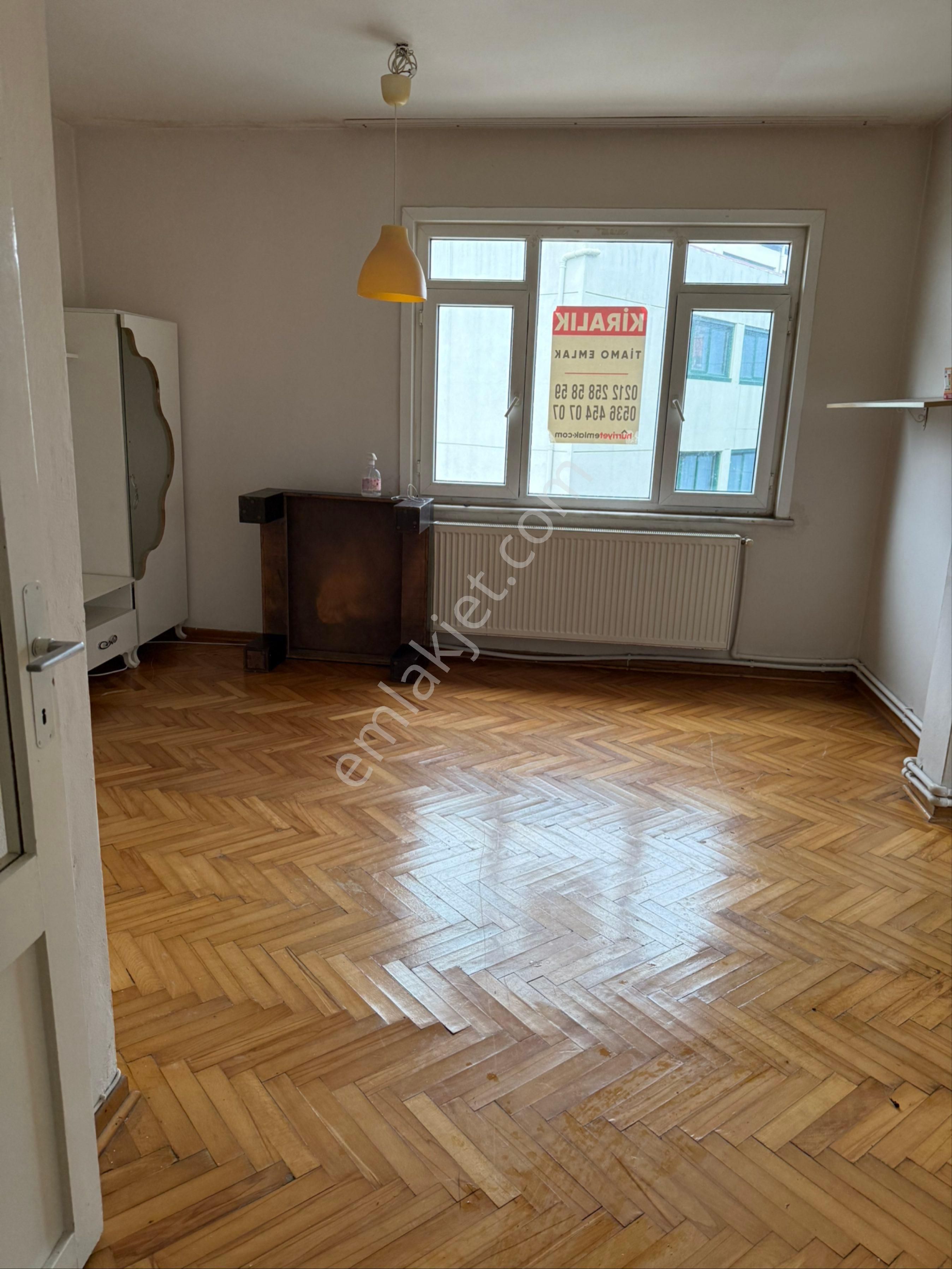 Tiamo’dan 2+1 4 Kat Kombili Balkonlu