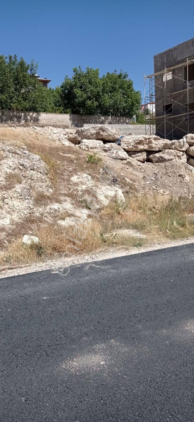 Çamardı Çarşı İçinde Satılık Arsa - Görsel 19