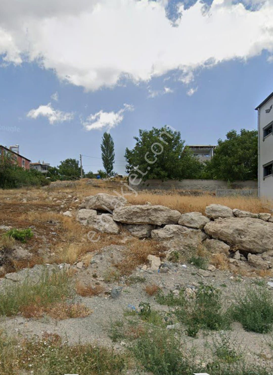 Çamardı Çarşı İçinde Satılık Arsa - Görsel 5