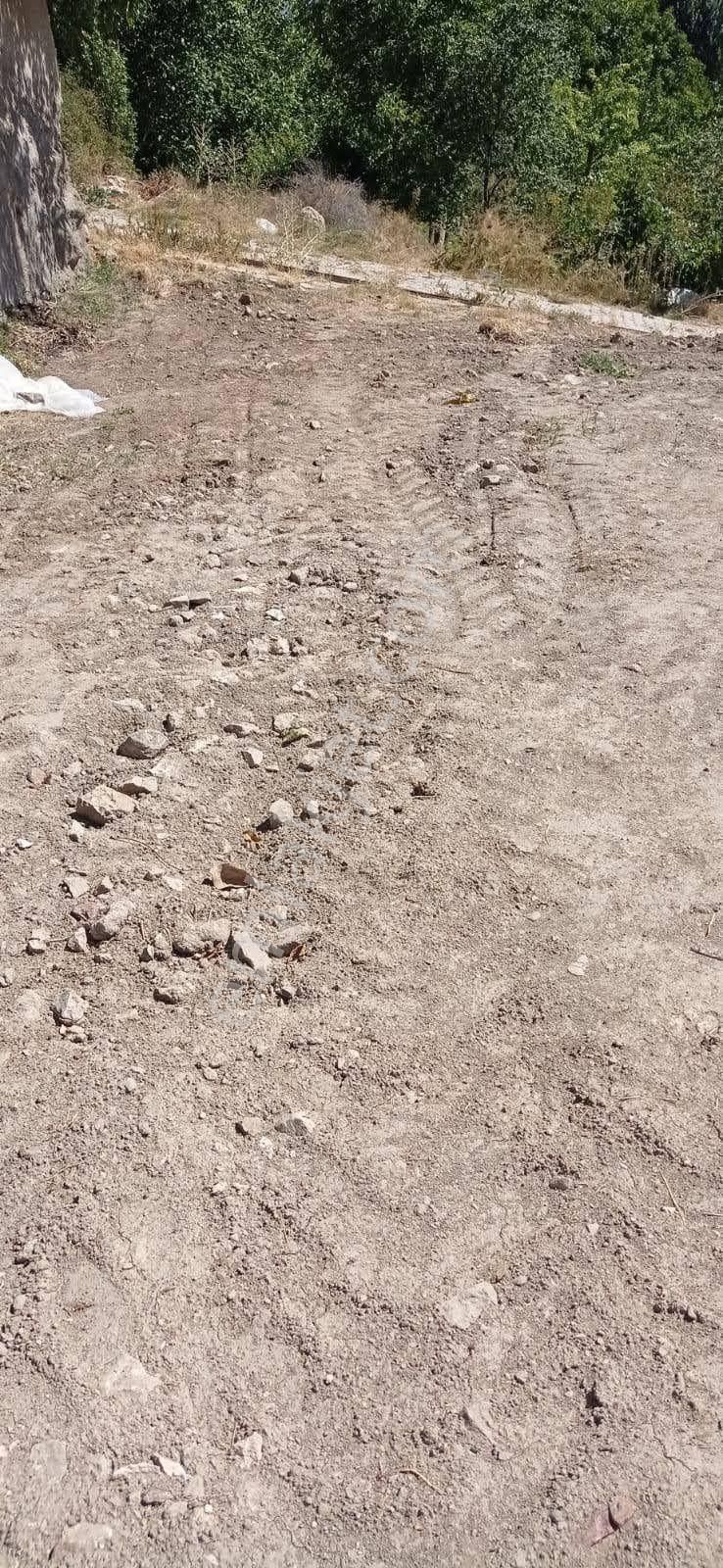 Çamardı Çarşı İçinde Satılık Arsa - Görsel 11