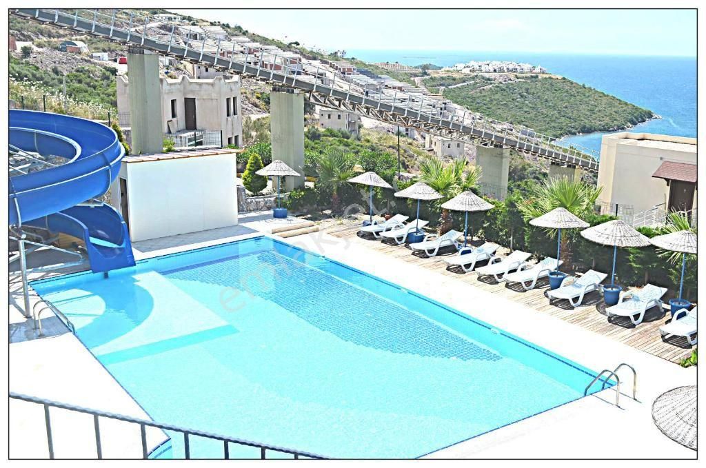 Muğla Bodrum Milas Arası Boğaziçi Adabükü'nde Bakımlı Private Teraslı Havuz Önü Satılık Üst Kat - Görsel 29