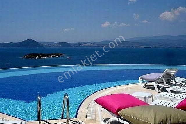 Muğla Bodrum Milas Arası Boğaziçi Adabükü'nde Bakımlı Private Teraslı Havuz Önü Satılık Üst Kat - Görsel 24