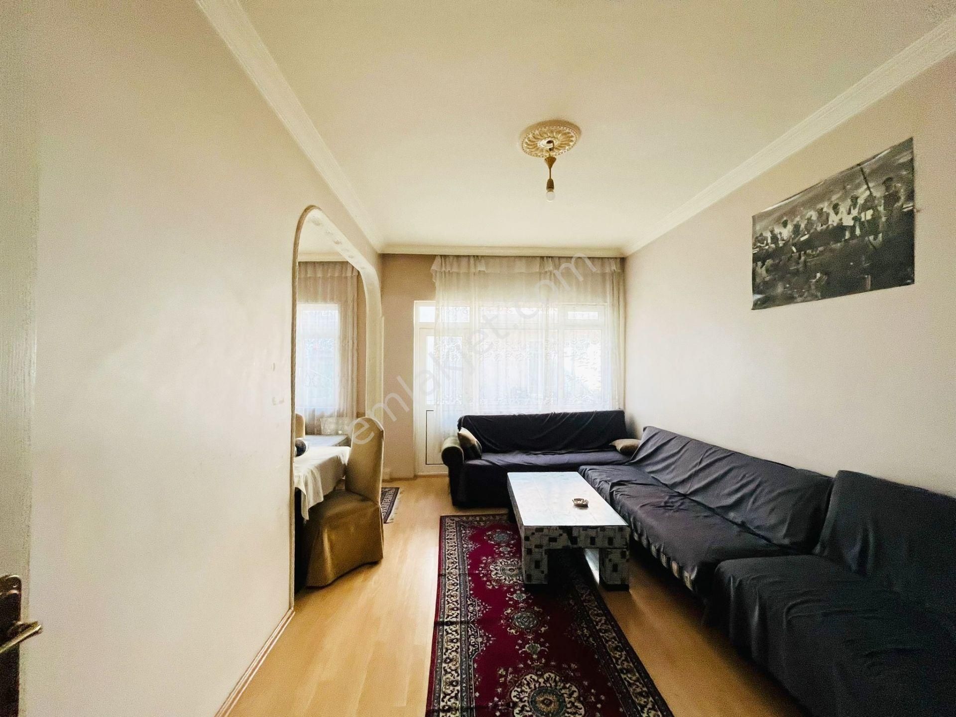 Çankaya İncesu Satılık Daire  İNCESU'DA KOLEJ METROSU YAKININDA 2+1 ARA KATTA SATILIK DAİRE!!!