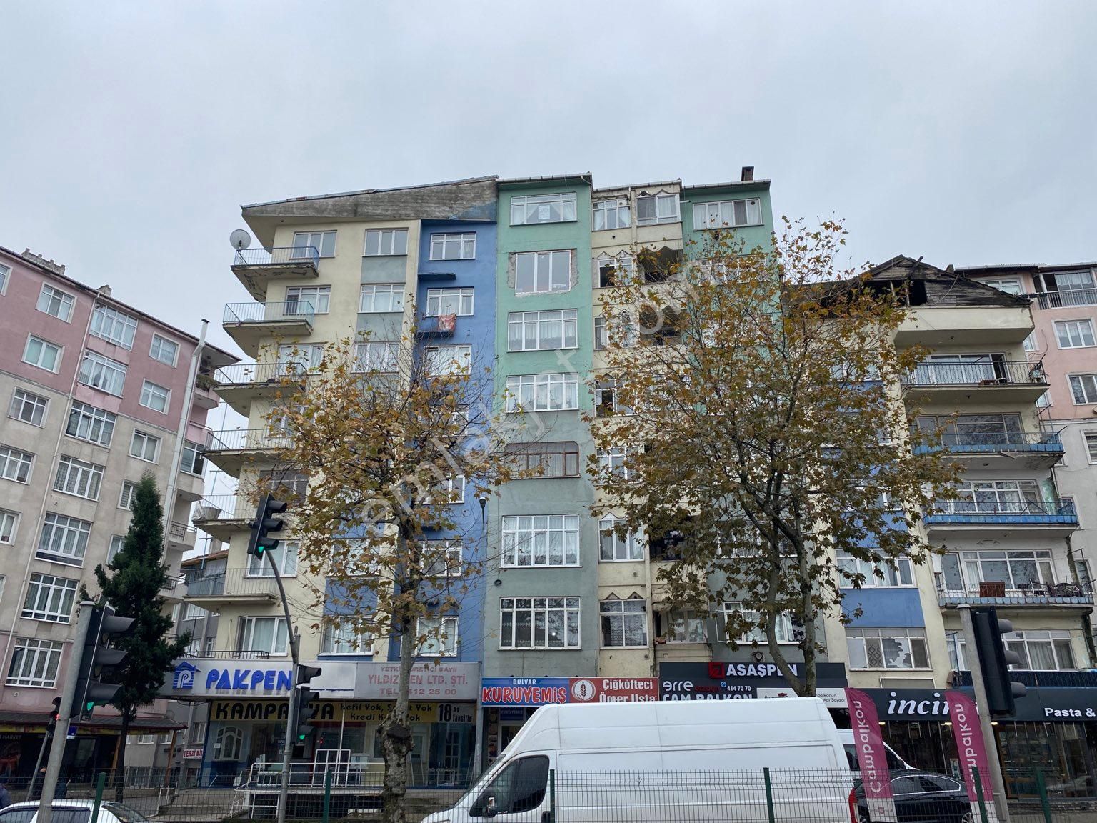 Gölcük Donanma Satılık Daire RW Nova'dan Gölcük Merkezde 2+1 100 m2 Daire