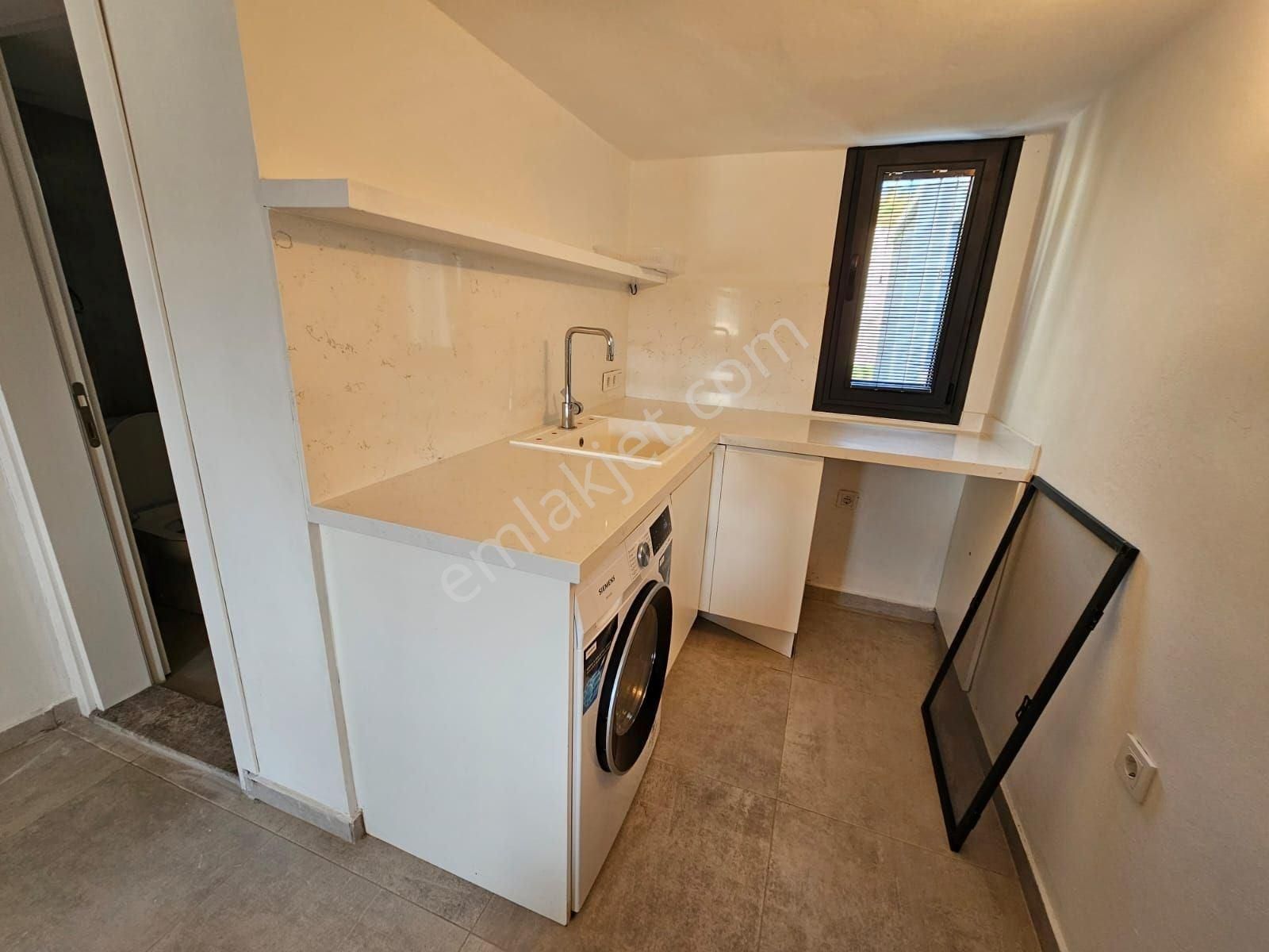 İzmir Çeşme Dalyan Denize Yakın Havuzlu Sitede Bahçeli Daire Rezidans - Görsel 23