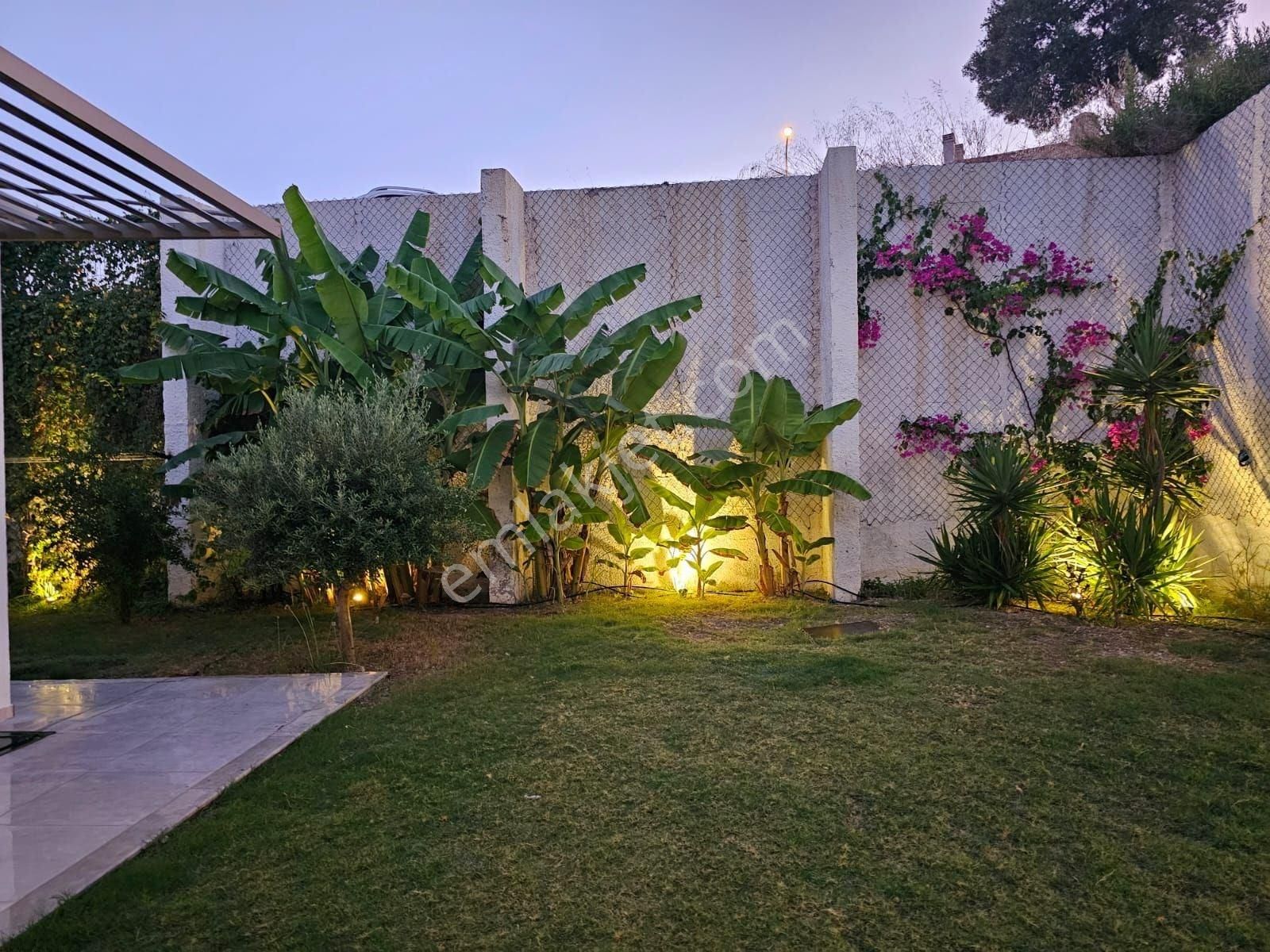 İzmir Çeşme Dalyan Denize Yakın Havuzlu Sitede Bahçeli Daire Rezidans - Görsel 27