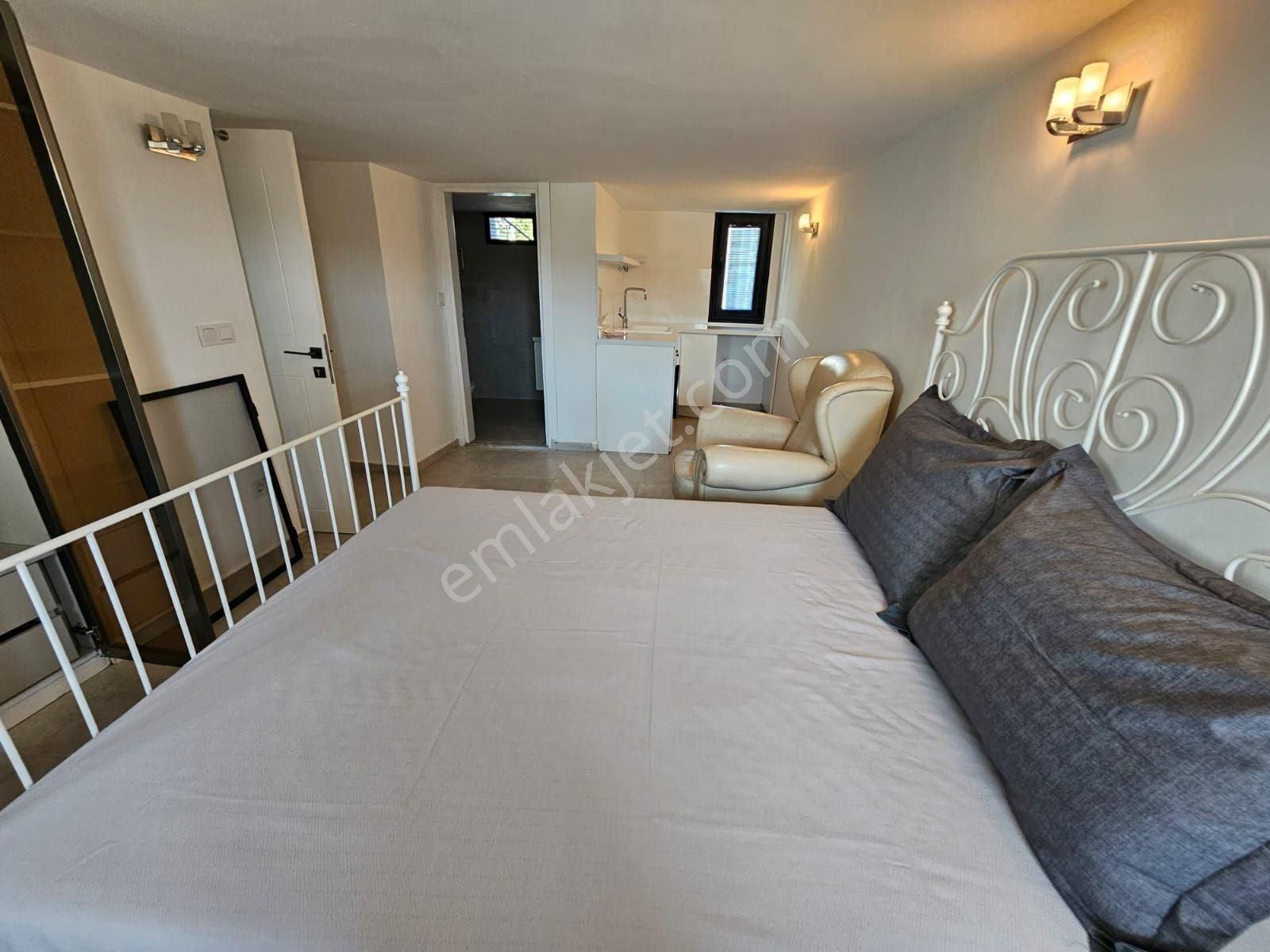 İzmir Çeşme Dalyan Denize Yakın Havuzlu Sitede Bahçeli Daire Rezidans - Görsel 20