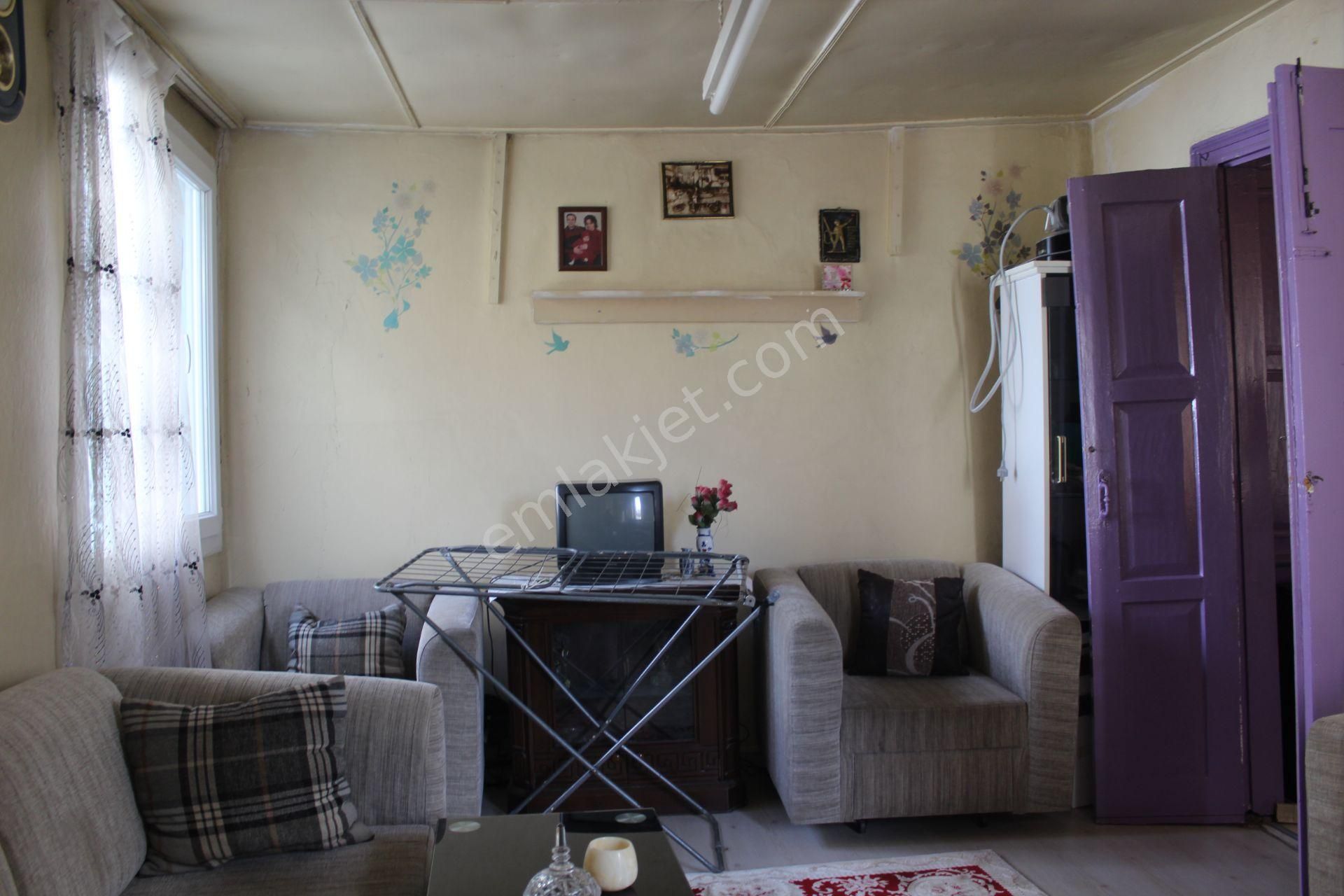 Ayvada'dan Ayvalık Merkez'de Taş Rum Evi - Görsel 19