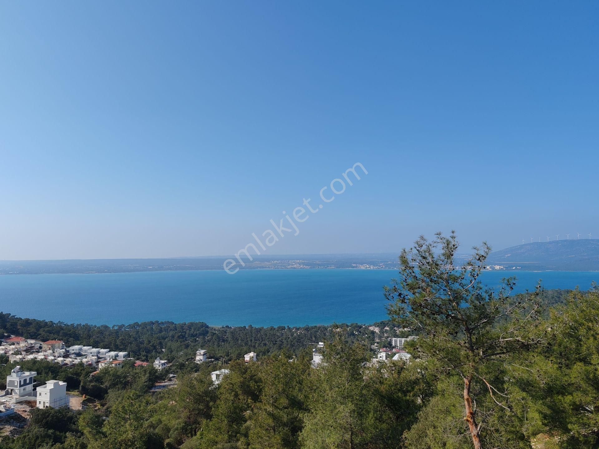 Didim Akbük Satılık Konut İmarlı Didim Akbük'te Panoramik Deniz Manzaralı Satılık Arsa