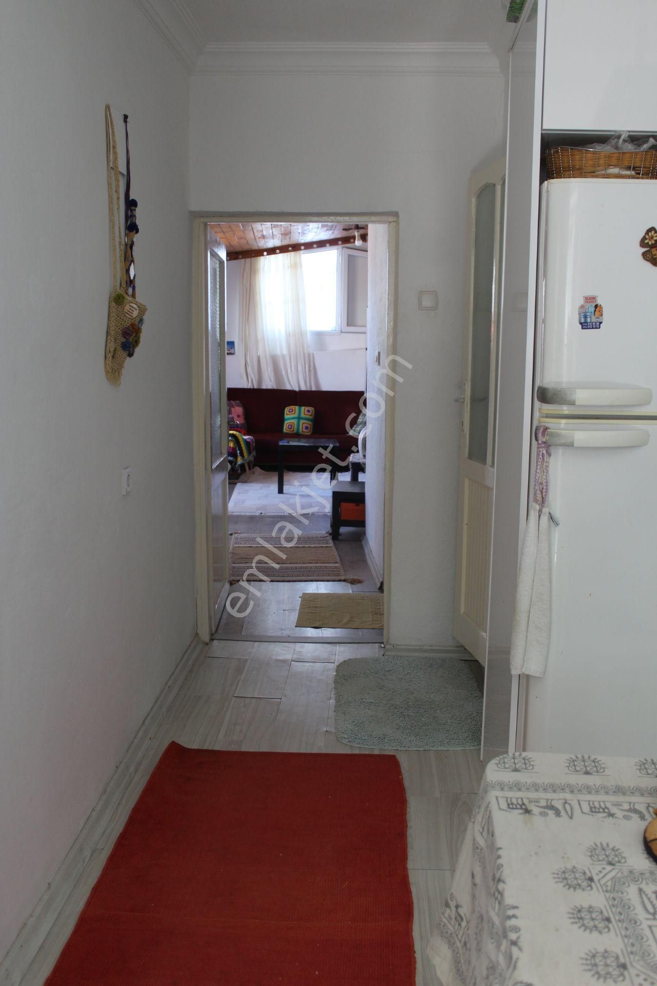 Ayvada'dan Ayvalık Merkez'de Tek Katlı Müstakil Ev - Görsel 6