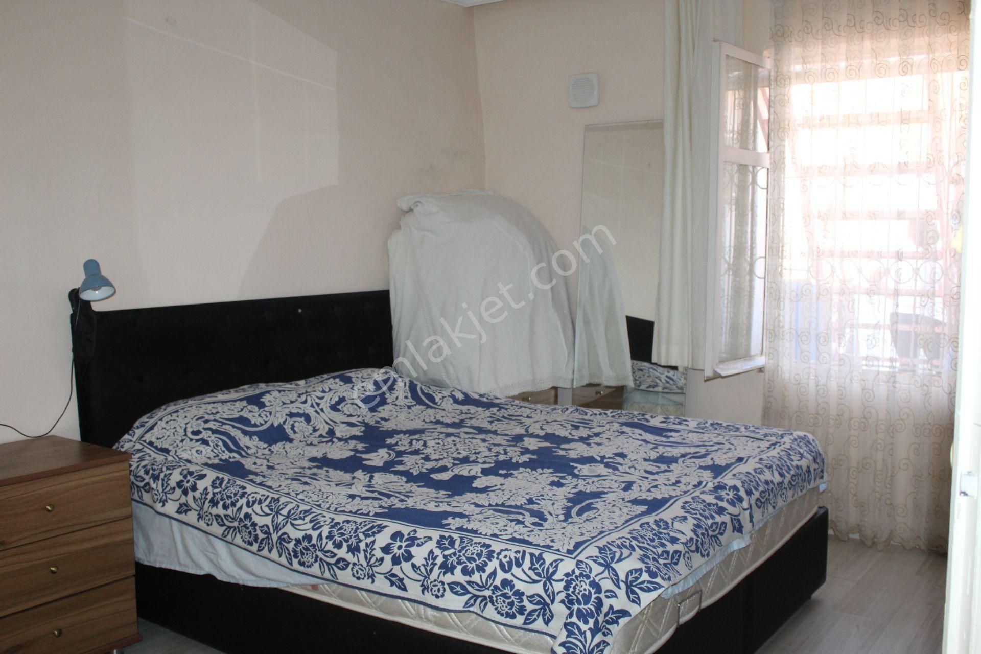 Ayvada'dan Ayvalık Merkez'de Tek Katlı Müstakil Ev - Görsel 11