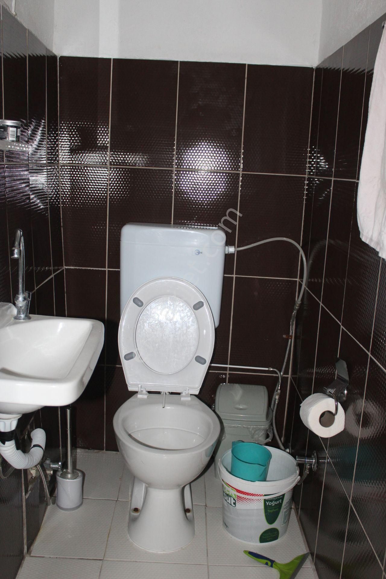 Ayvada'dan Ayvalık Merkez'de Tek Katlı Müstakil Ev - Görsel 13