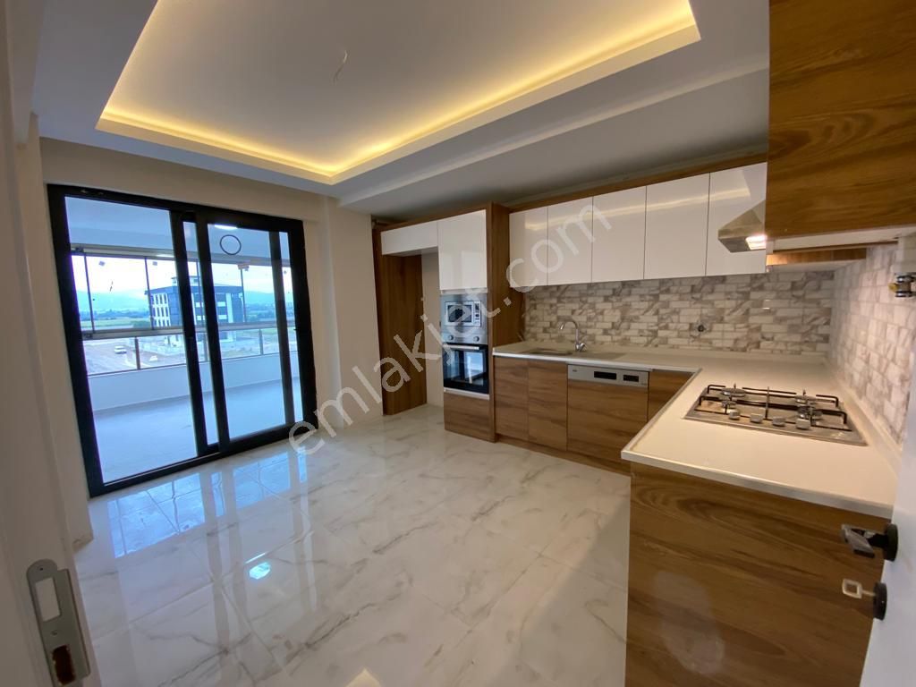 Torbalı Muratbey Satılık Daire  KIZILTOPRAKTAN MURATBEYDE 140 M2 ARAKAT 3+1 SÜPER DAİRE