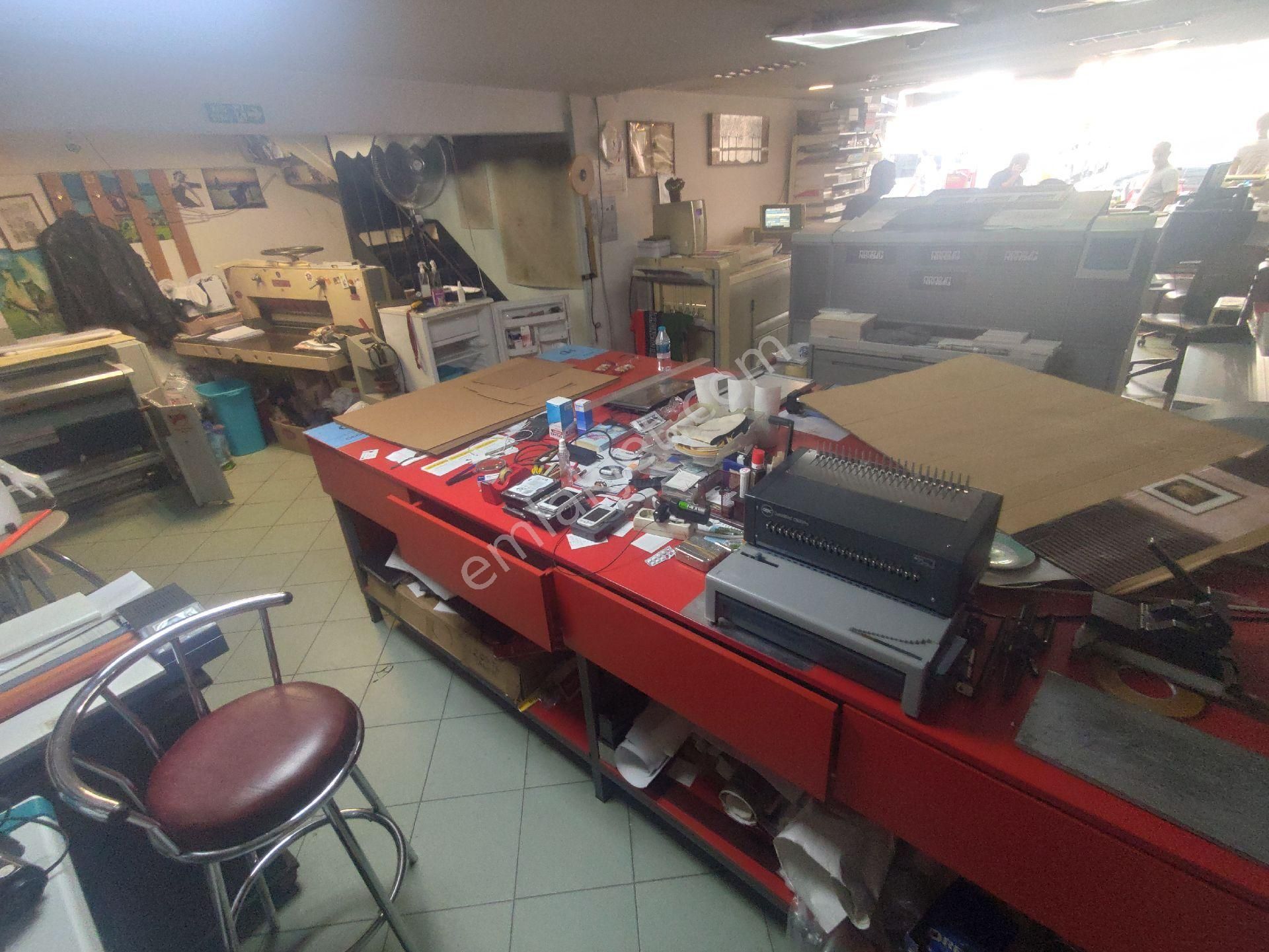 Kadıköy Merkezde Aktif Devren Copy Center - Görsel 8