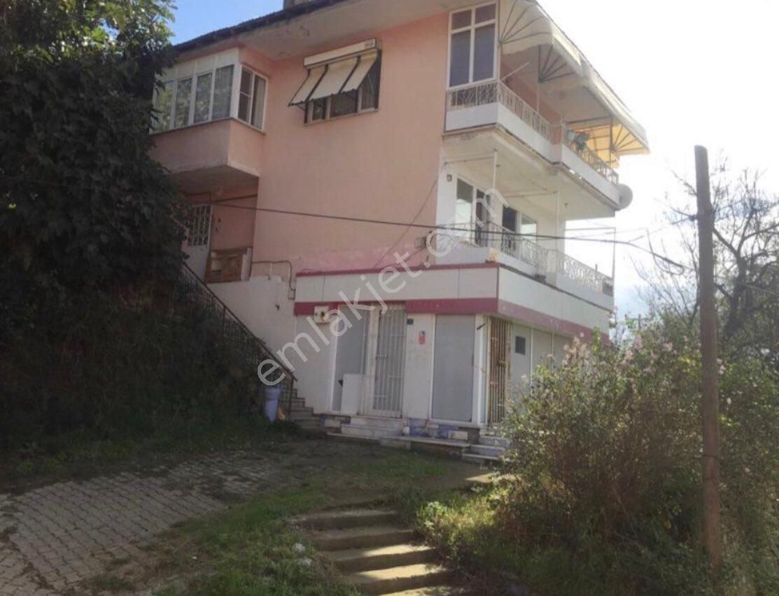 Gemlik Küçükkumla Kiralık Daire Kaplan Emlaktan Bursa Gemlik Kumlada Sağlık Ocağı Yanı Kiralık Daire