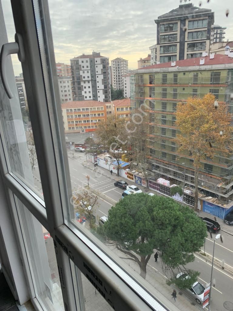 Kadıköy Kozyatağı Satılık Daire  CANSUDAN AYŞEKADIN'DA CADDE ÜSTÜ KOMBİLİ 2+1 BALKONLU  ÖN KONUM