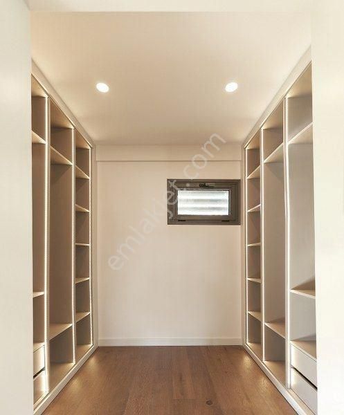 İzmir Çeşme Dalyan Site İçinde Havuzlu Tripleks Müstakil Lüks Villa - Görsel 32