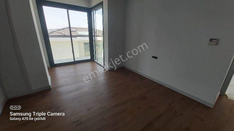 İzmir Çeşme Ilıcada Full Deniz Manzaralı Havuzlu 5+2 Lüks Müstakil Villa - Görsel 20