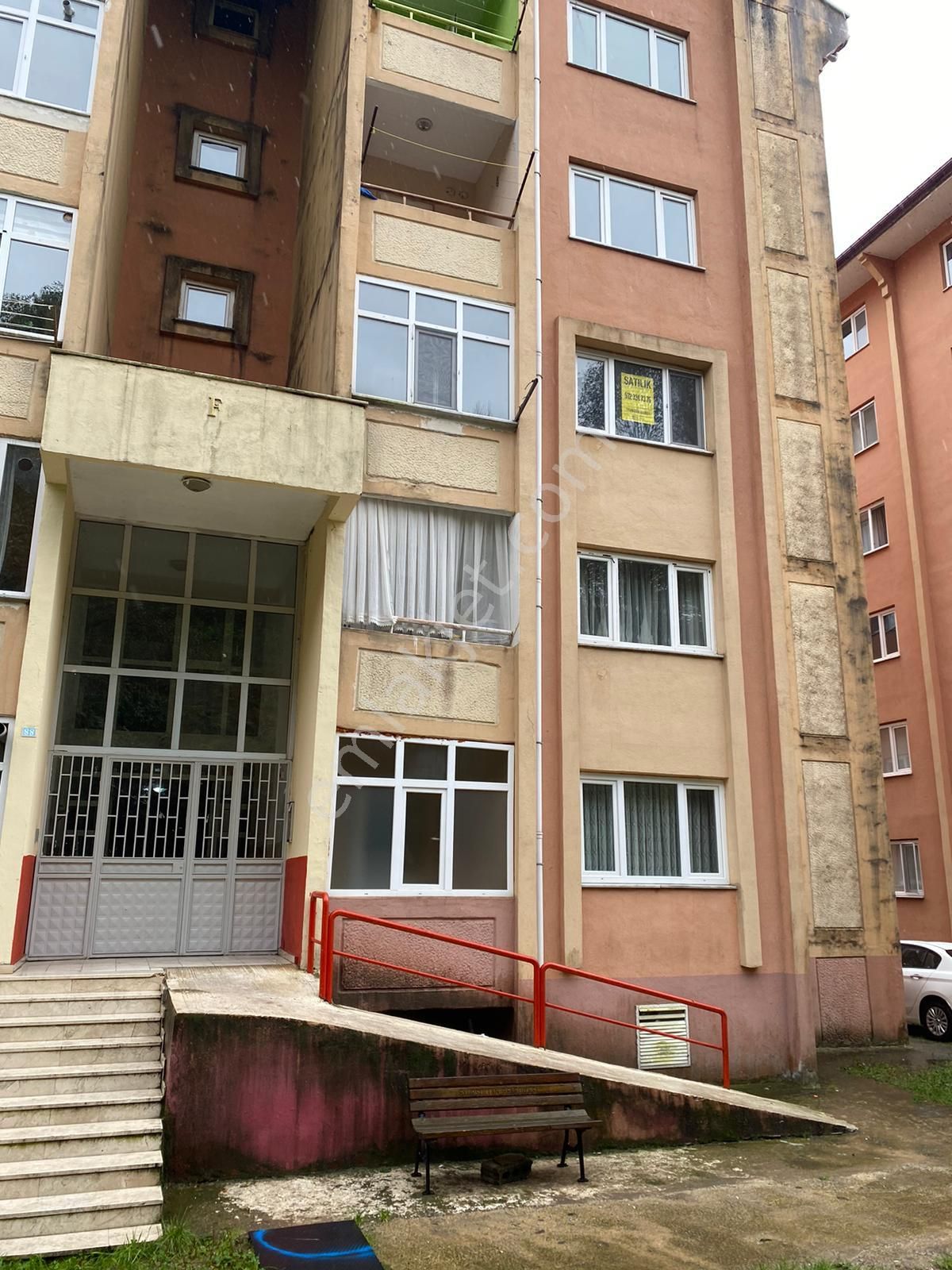 Çayeli Sabuncular Satılık Daire  RİZE ÇAYELİNDE SATILIK DAİRE