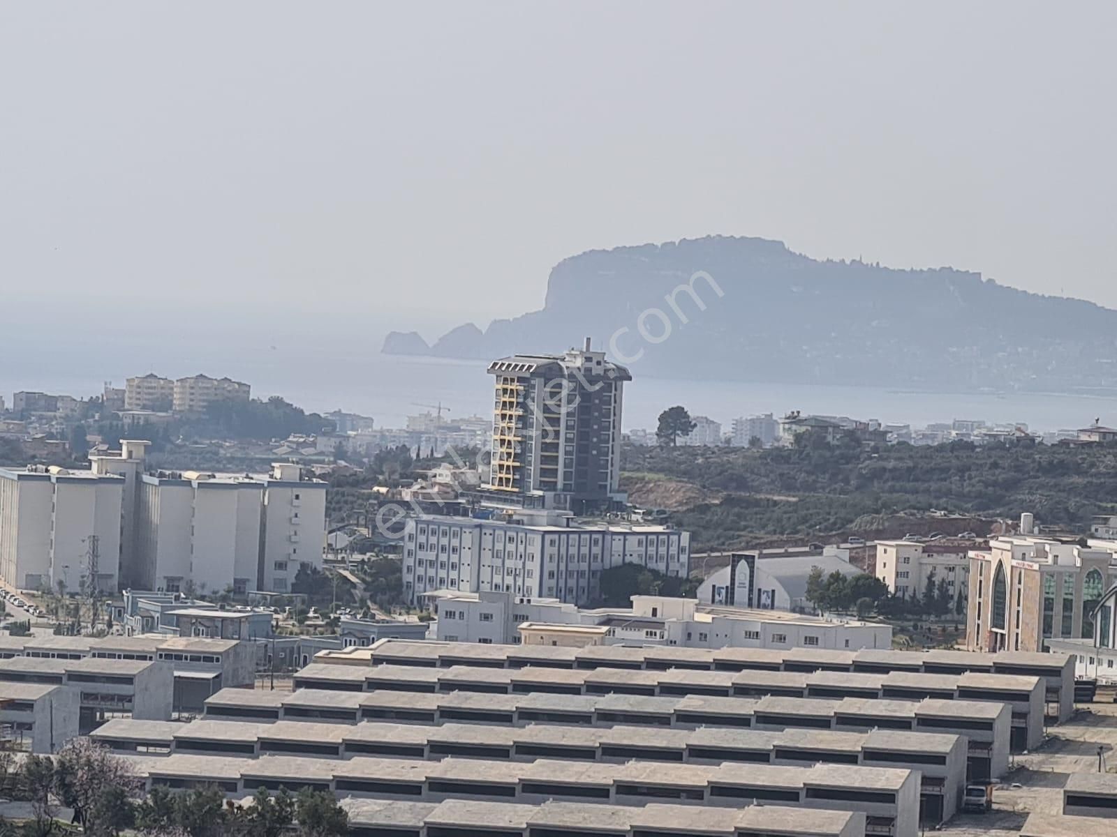 Alanya Yaylalı Satılık Villa İmarlı  YAYLALIDA YATIRIMLIK VİLLA KONUT İMATLI