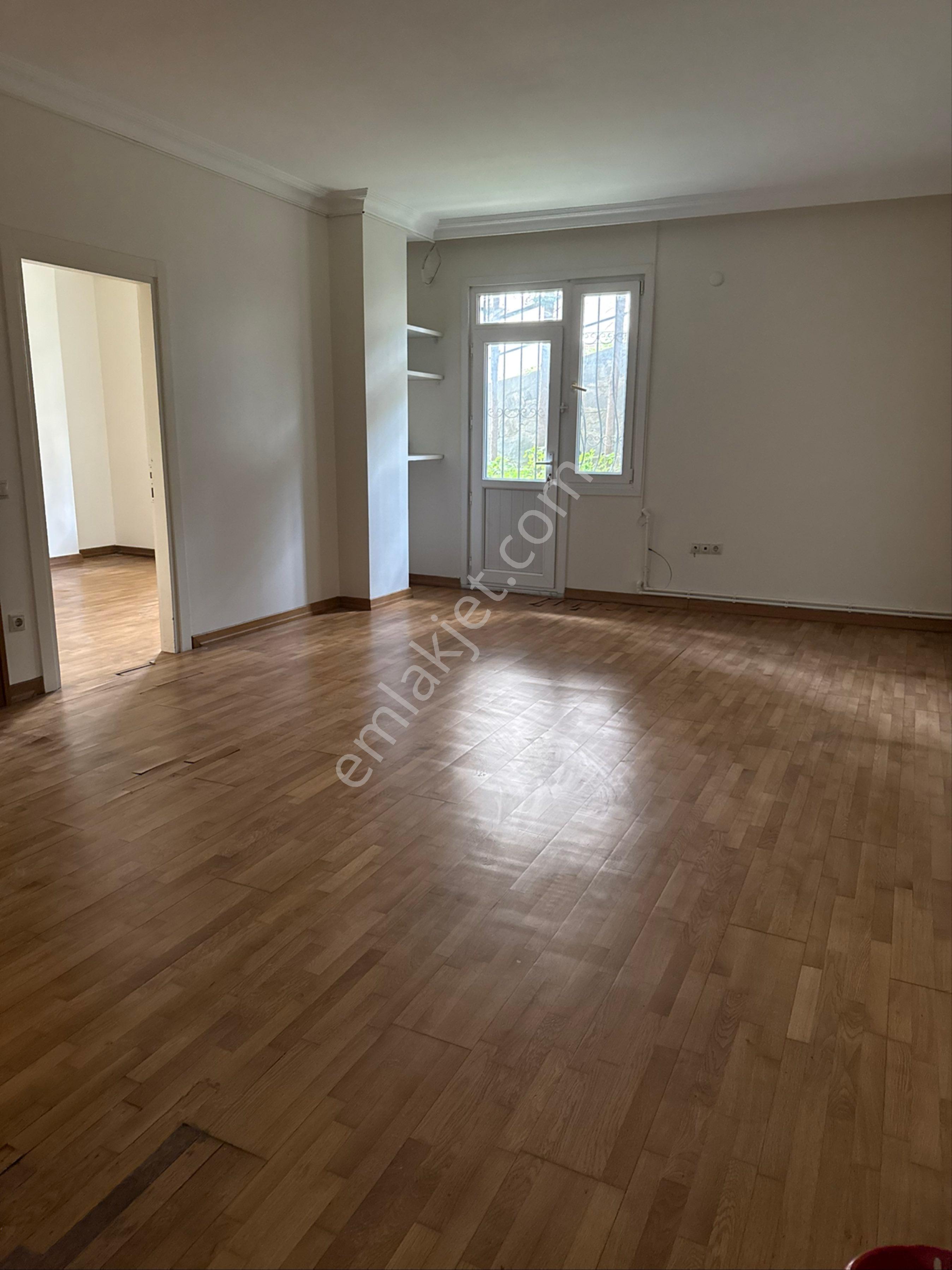 Tiamo'dan Yeni Binada Deprem Sonrası 10 Yaşinda 1+1 Kombili - Görsel 24