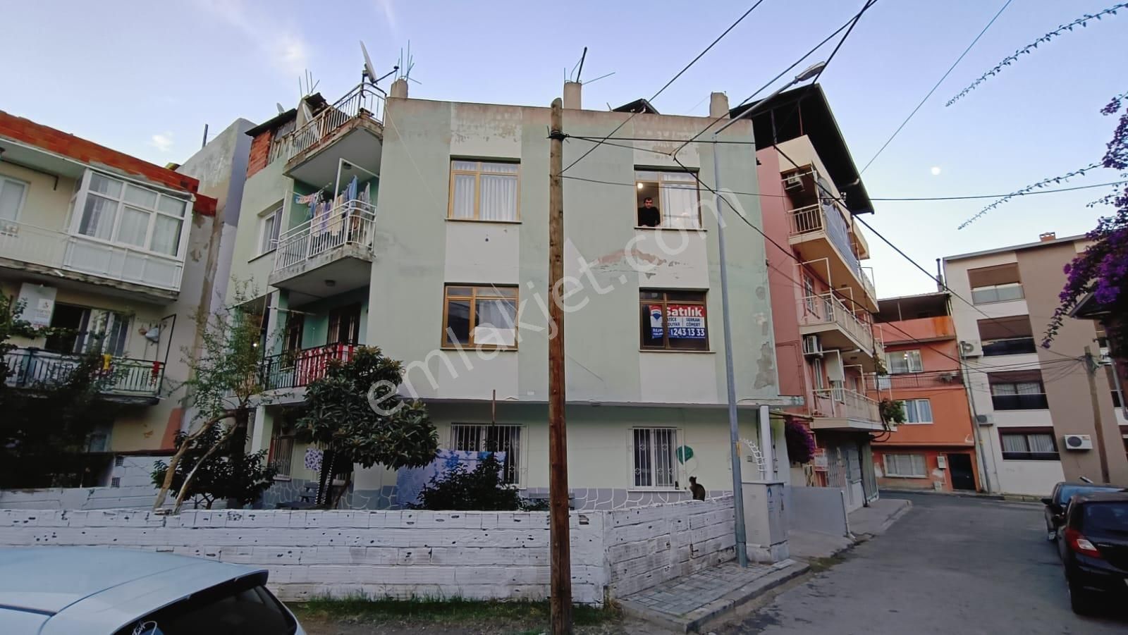 Karabağlar Çalıkuşu Satılık Daire  BOZYAKA ÇALIKUŞU MAHALLESİNDE 2+1 SATILIK DAİRE