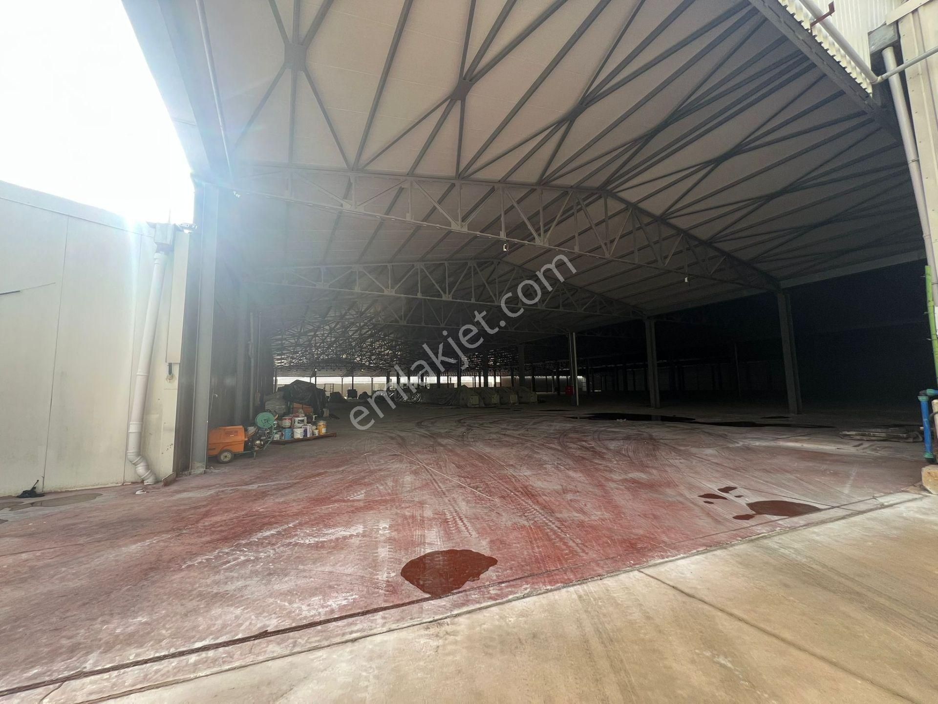 Zorlu Gayrimenkul'den Organize Sanayi Bölgesinde 9200m2 Aylık Kiralık