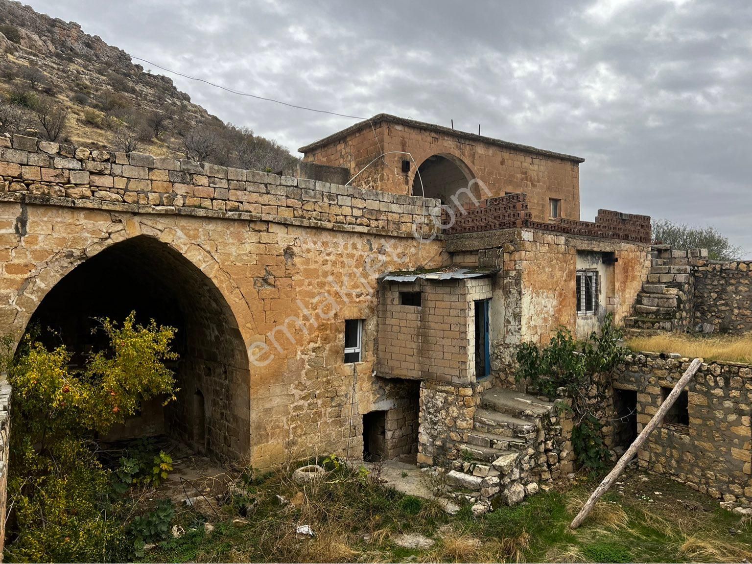 Artuklu Hamzabey Satılık Müstakil Ev Atlı Emlaktas Satlık Bağ Bahçe