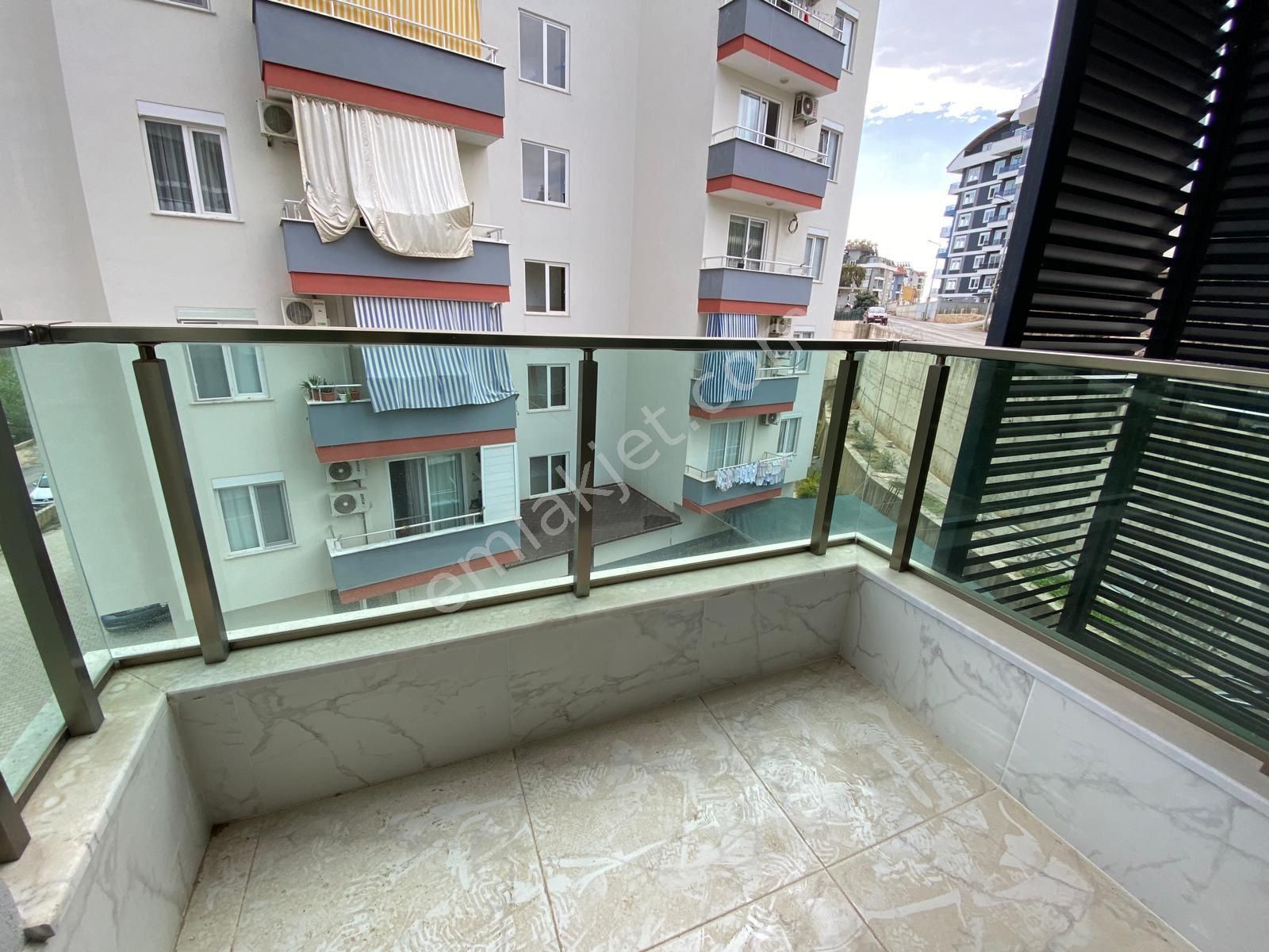 Alanya Çıplaklı Sıfır Satılık 3+1 Daire - Görsel 12