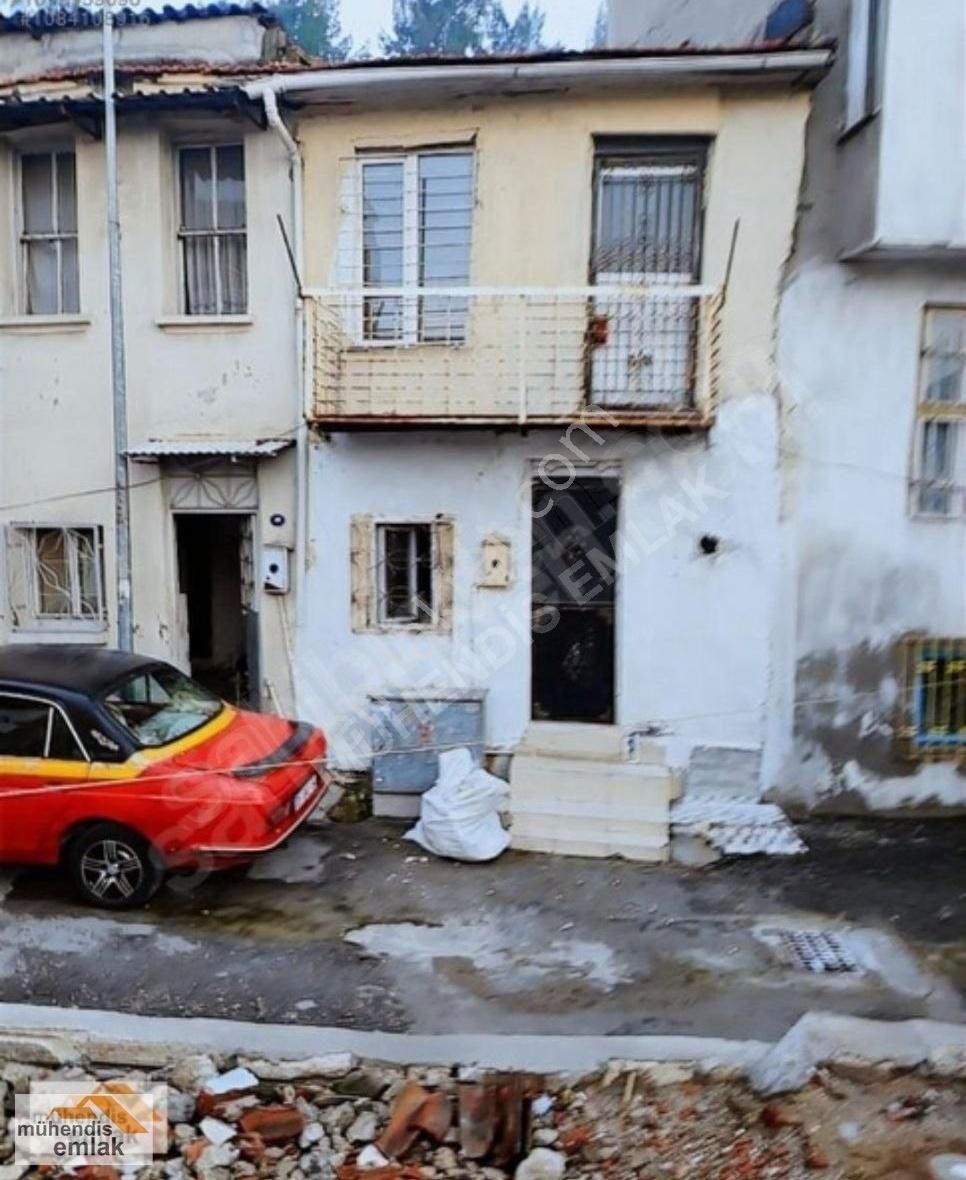 Konak Namık Kemal Mh Deniz Manzara Kemeraltında 1+1 Dubleks Bina