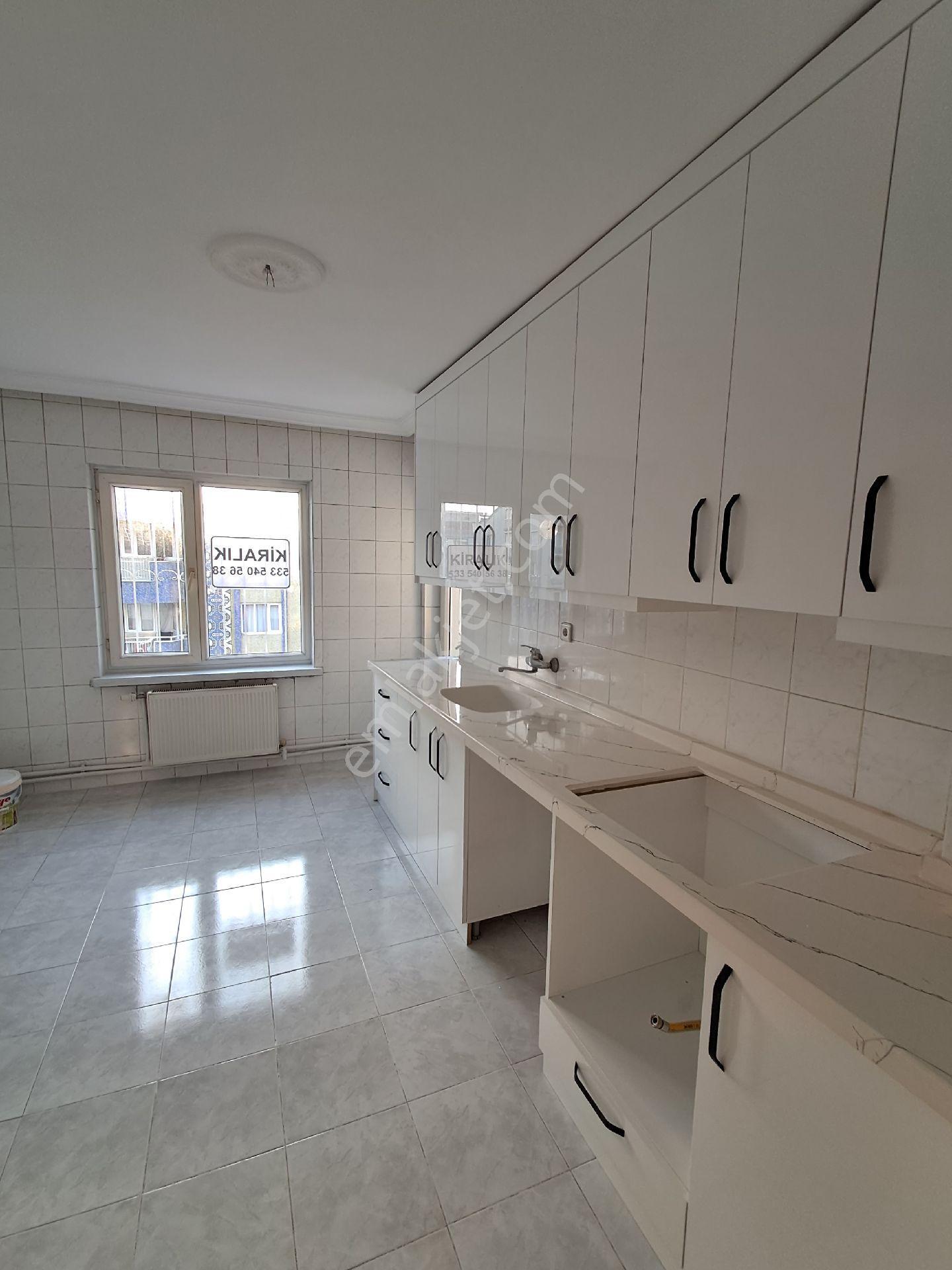 Aydın Kadın Doğum Ve Diş Hastanesi. Diş Fakültesi Ve Sgk Binasına Yakın 3+1 Köşe Başı Daire - Görsel 31