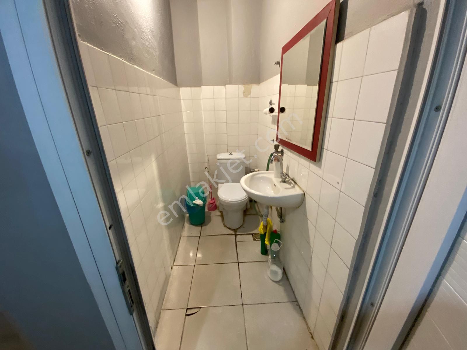 Acill Buca Hürriyet Mah.de Şirinyer Menderes Caddesi Üzerinde 280m2 Batarlı Kiracılı Dükkan - Görsel 22