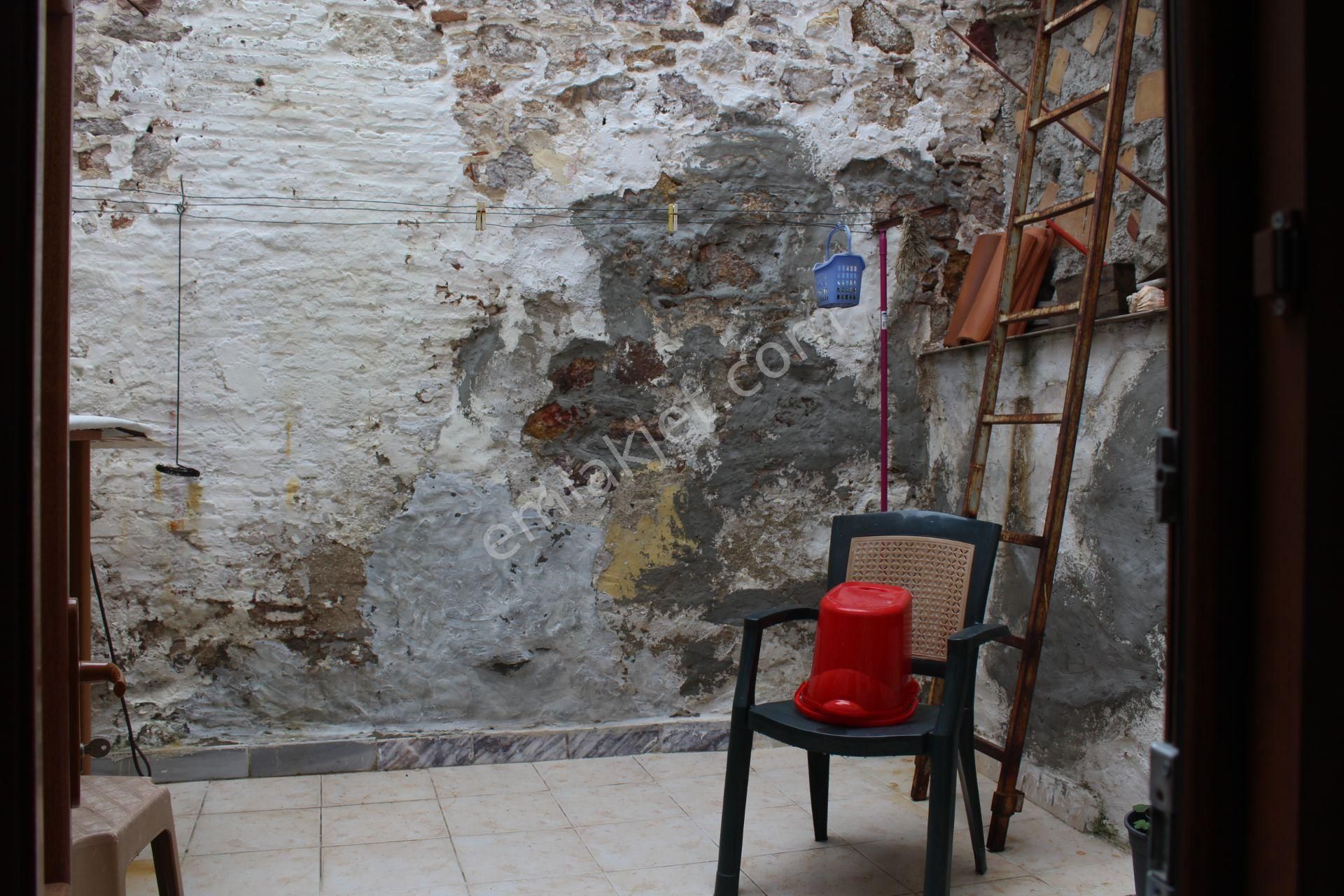 Ayvada'dan Ayvalık Merkez'de Taş Rum Evi - Görsel 11