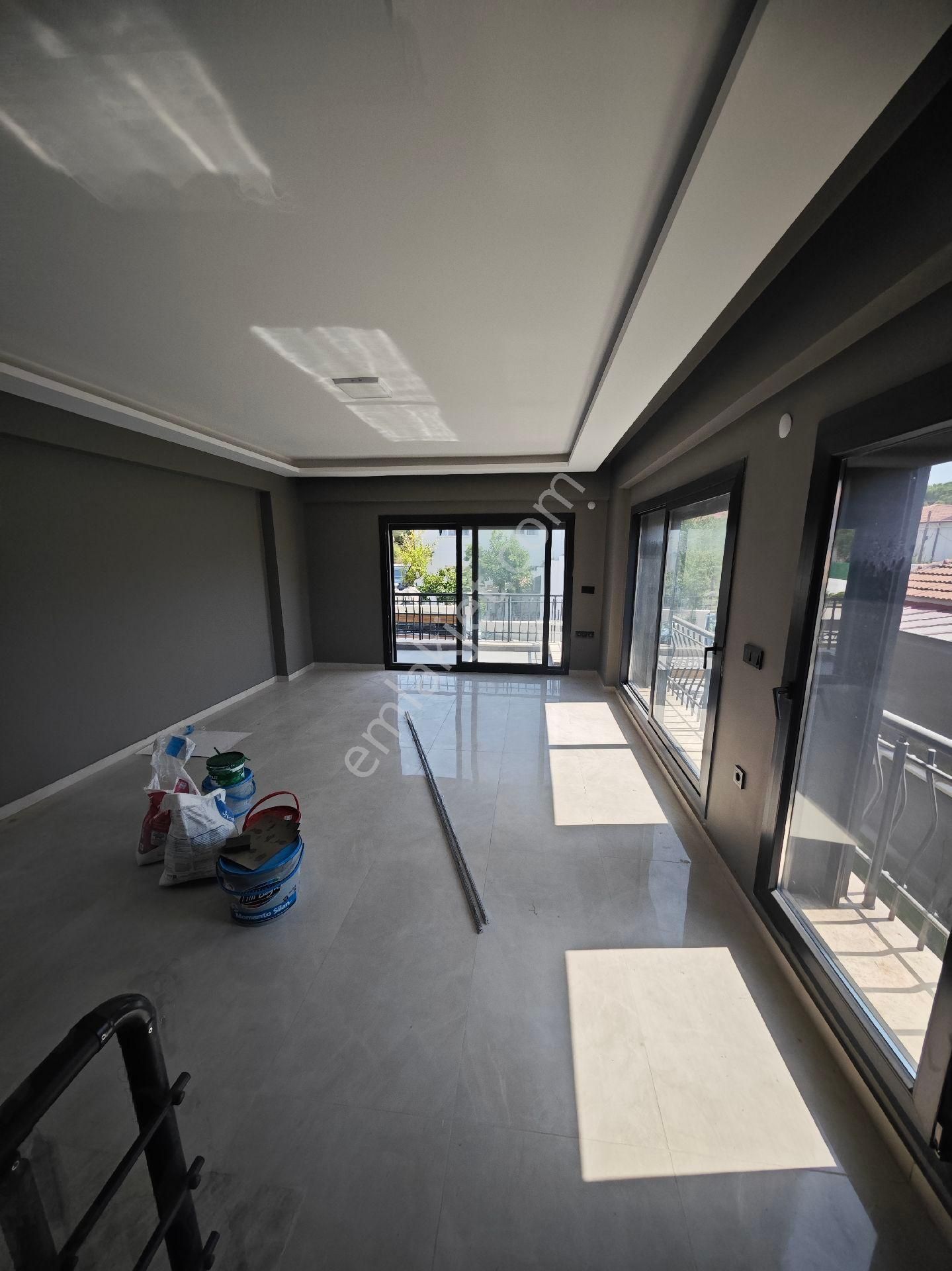 Ümmetoğlu'ndan Denize Plaja 50 Metre 2+1 Müstakil Villa Denizköy'de - Görsel 6