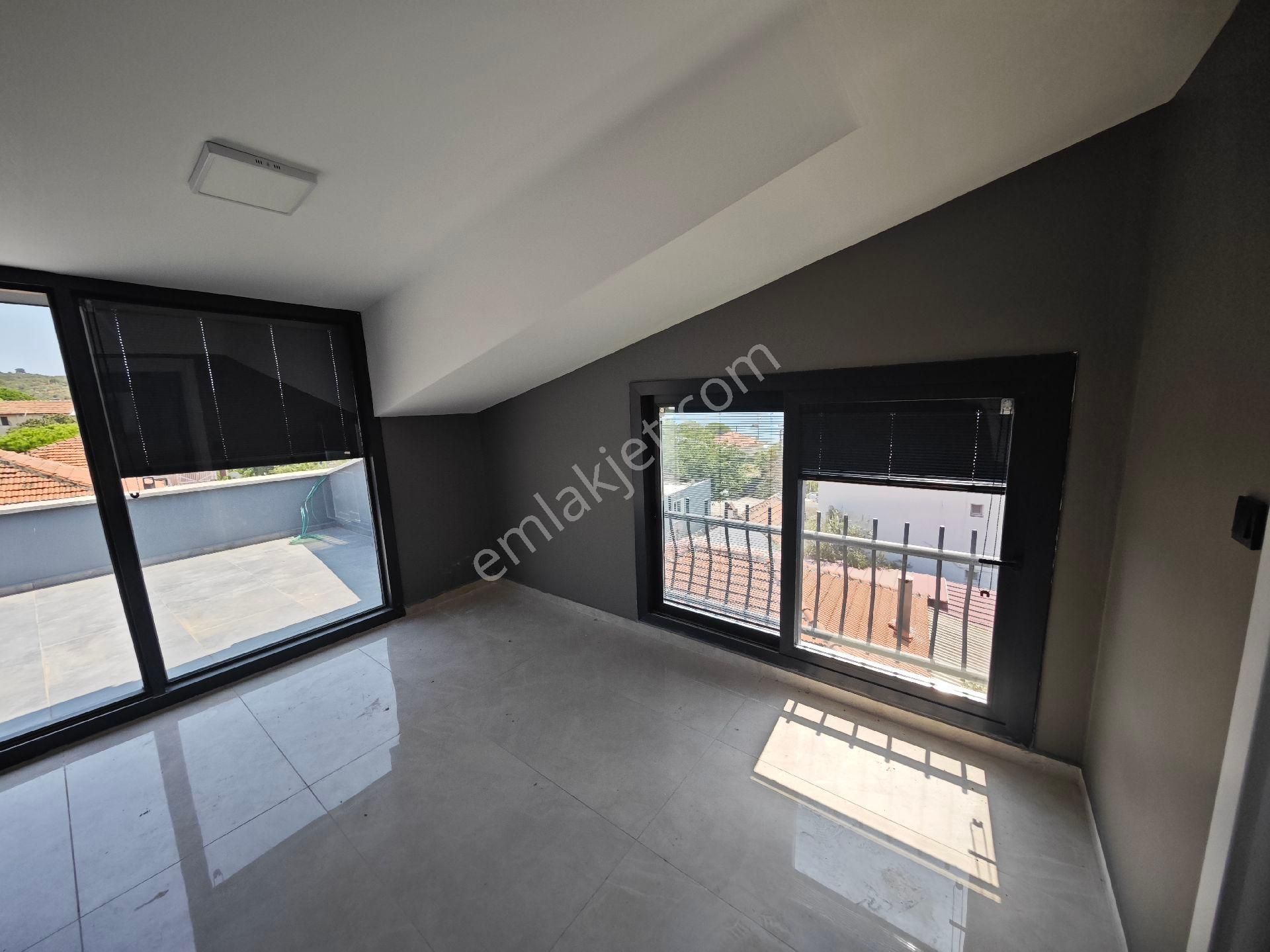 Ümmetoğlu'ndan Denize Plaja 50 Metre 2+1 Müstakil Villa Denizköy'de - Görsel 28