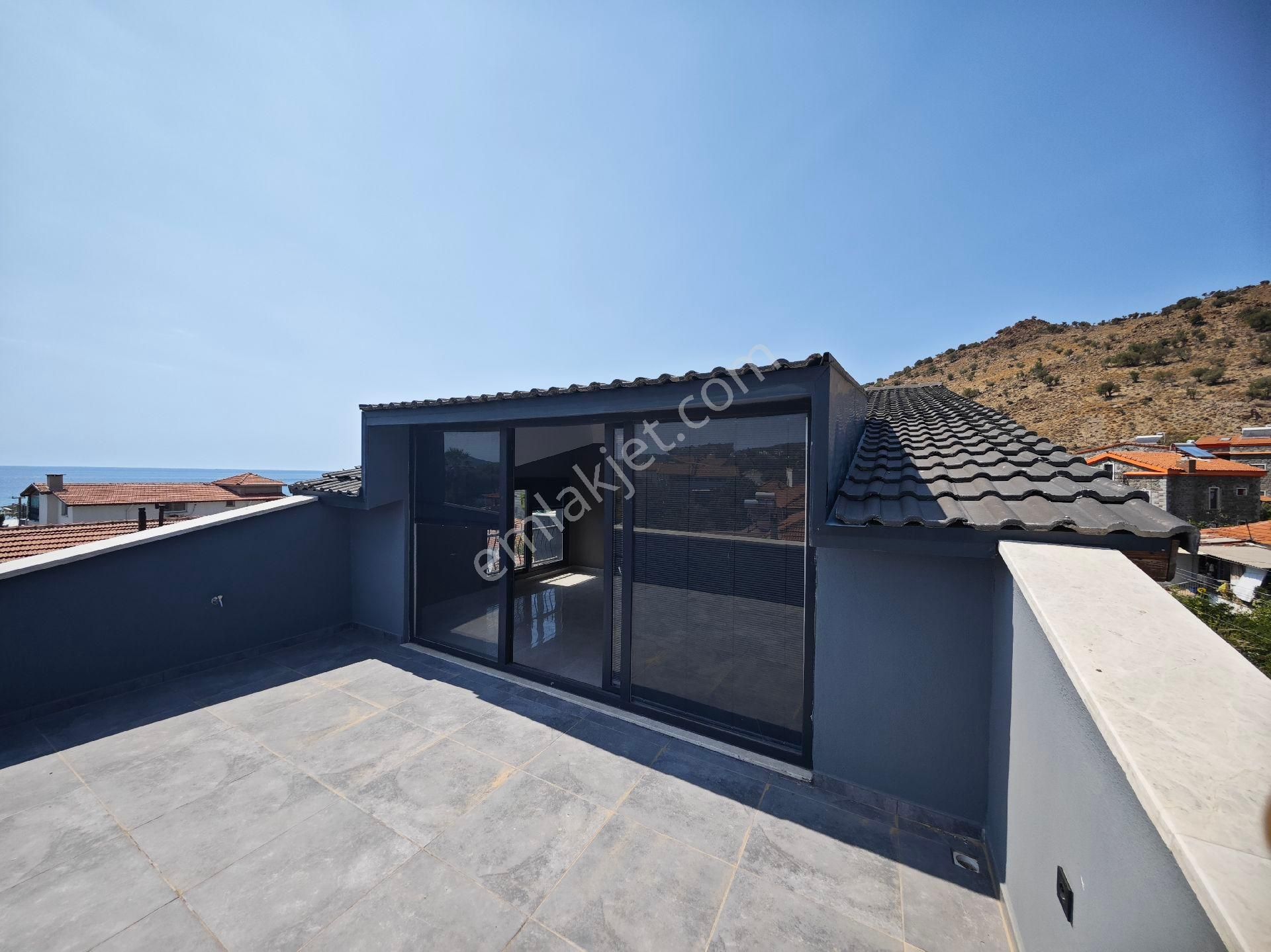 Ümmetoğlu'ndan Denize Plaja 50 Metre 2+1 Müstakil Villa Denizköy'de - Görsel 31