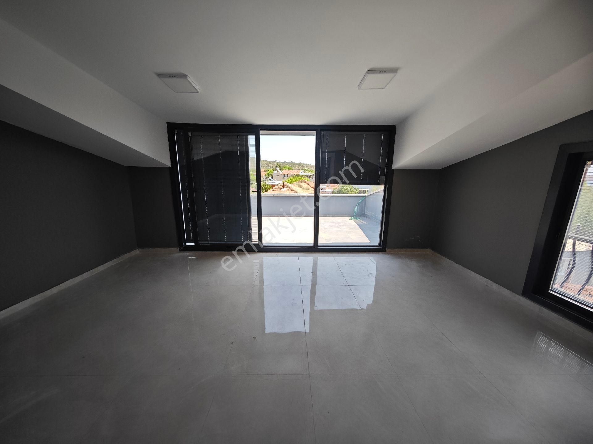 Ümmetoğlu'ndan Denize Plaja 50 Metre 2+1 Müstakil Villa Denizköy'de - Görsel 27