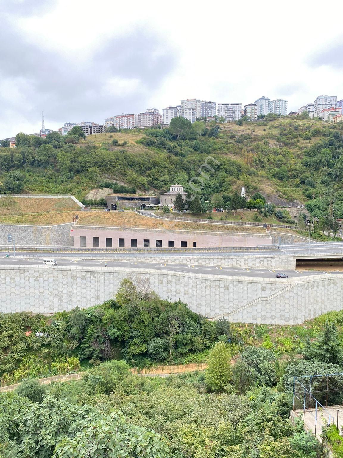 Ortahisar Bahçecik Satılık Konut İmarlı TRABZON, ORTAHİSAR, BAHÇECİK MAHALLESİNDE, 1629 m² SATILIK ARSA.