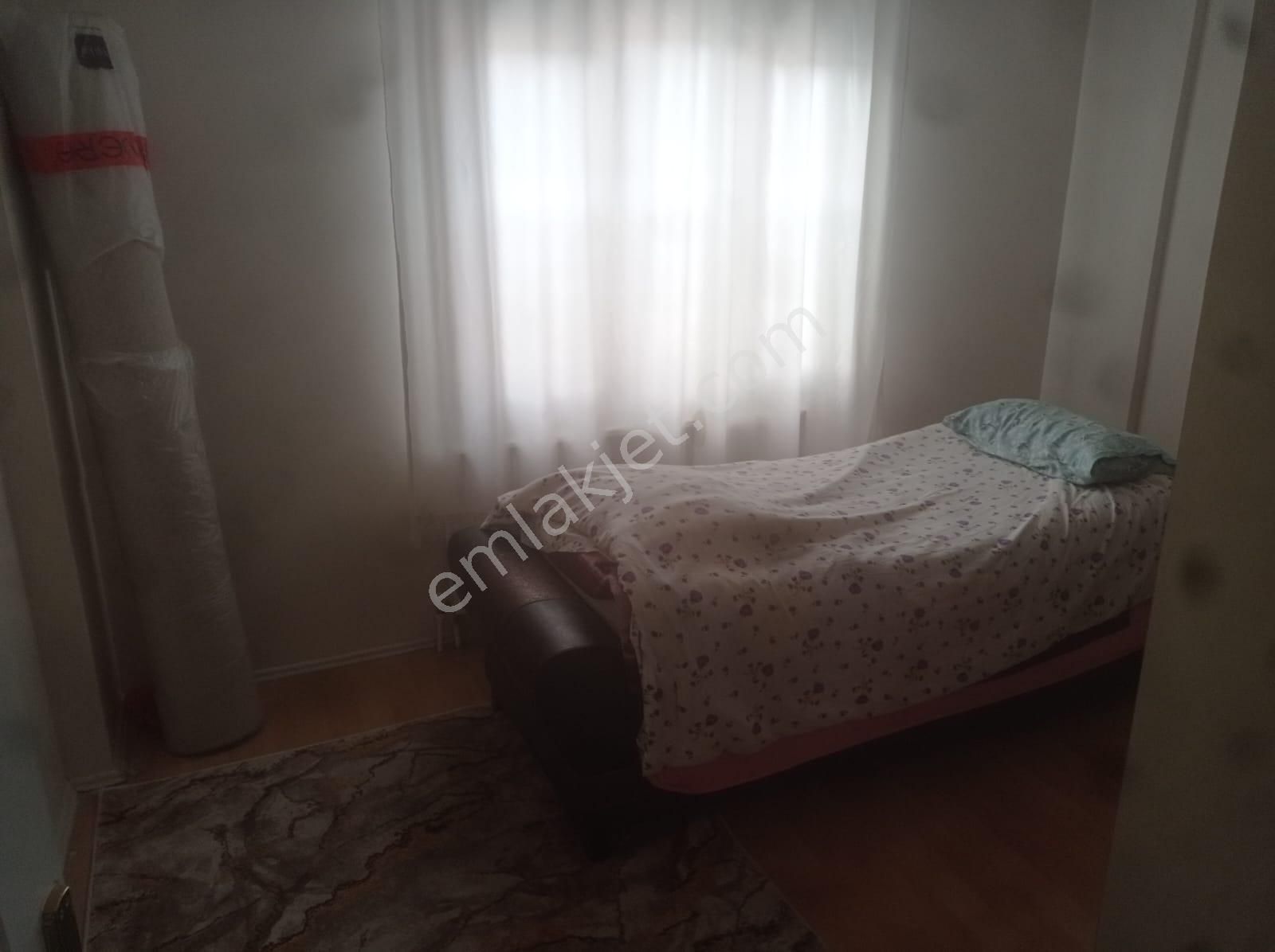 Turgutlu Selvilitepe Satılık Daire  TURGUTLU   SELVİLİTEPE  MAH.DE SATILIK DAİRE