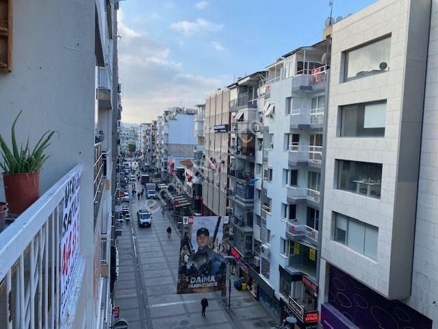 Konak Alsancak Satılık Daire Alsancak Kıbrıs şehitleri'nde 3+1, 120m2 Satılık Konut