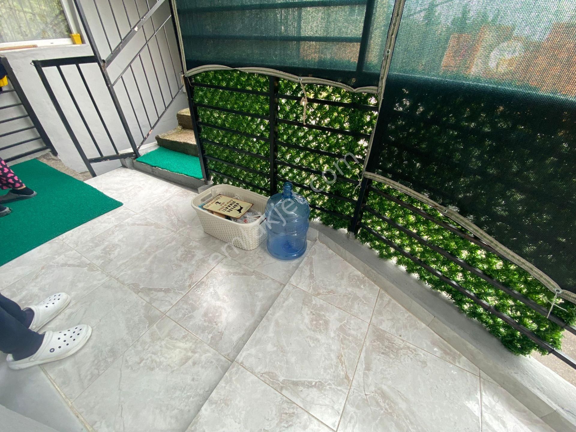 Acilll Konak İsmetpaşa Mah.de 2'buçuk Katlı 158m2 Arsalı Komple Satılık Müstakil Ev(bina) - Görsel 28