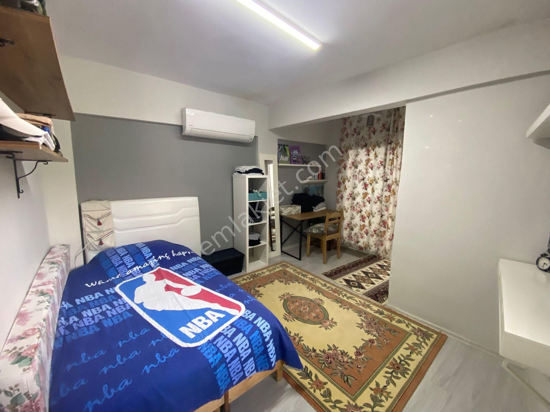 Acilll Konak İsmetpaşa Mah.de 2'buçuk Katlı 158m2 Arsalı Komple Satılık Müstakil Ev(bina) - Görsel 13