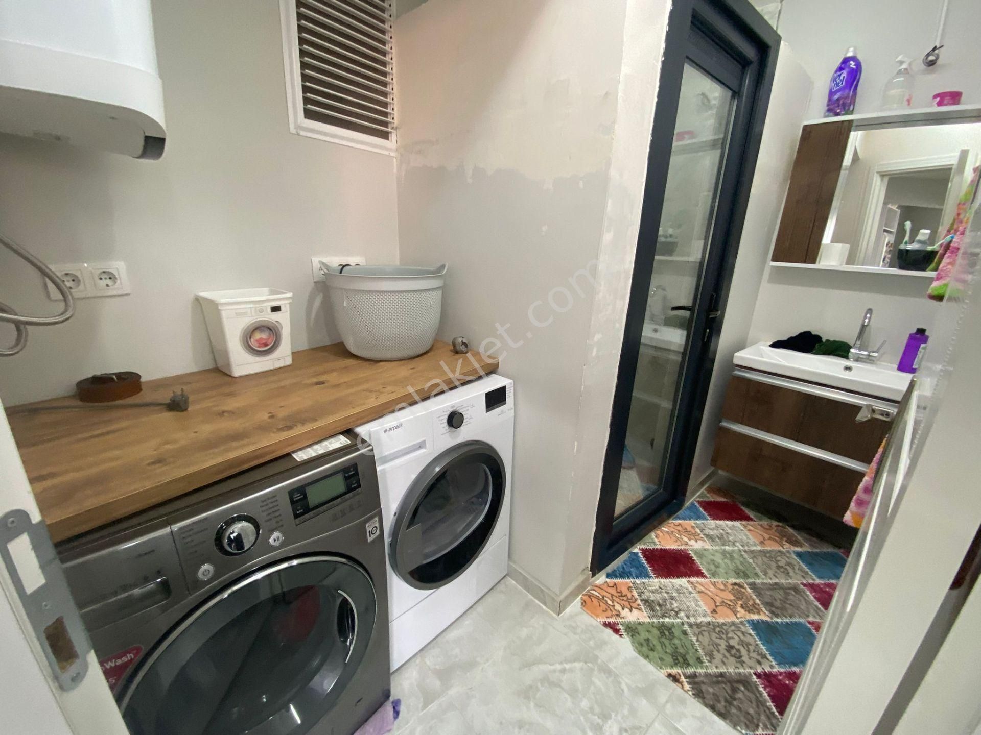 Acilll Konak İsmetpaşa Mah.de 2'buçuk Katlı 158m2 Arsalı Komple Satılık Müstakil Ev(bina) - Görsel 19