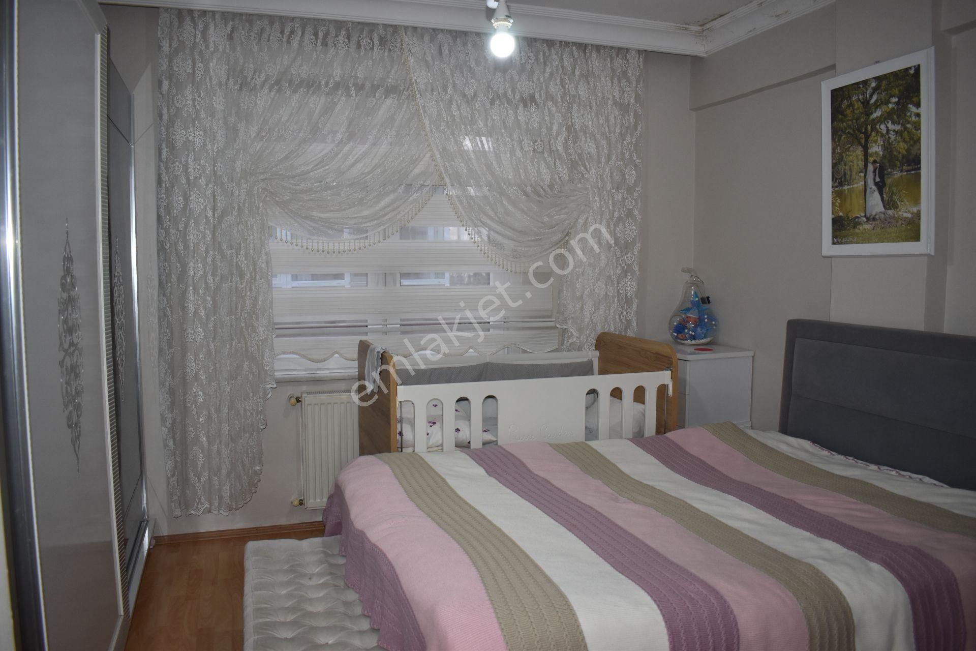 Büyükçekmece Fatih Mah İçi Yapılı Temiz Merkezi Geniş 3+1 Satılık Daire - Görsel 20