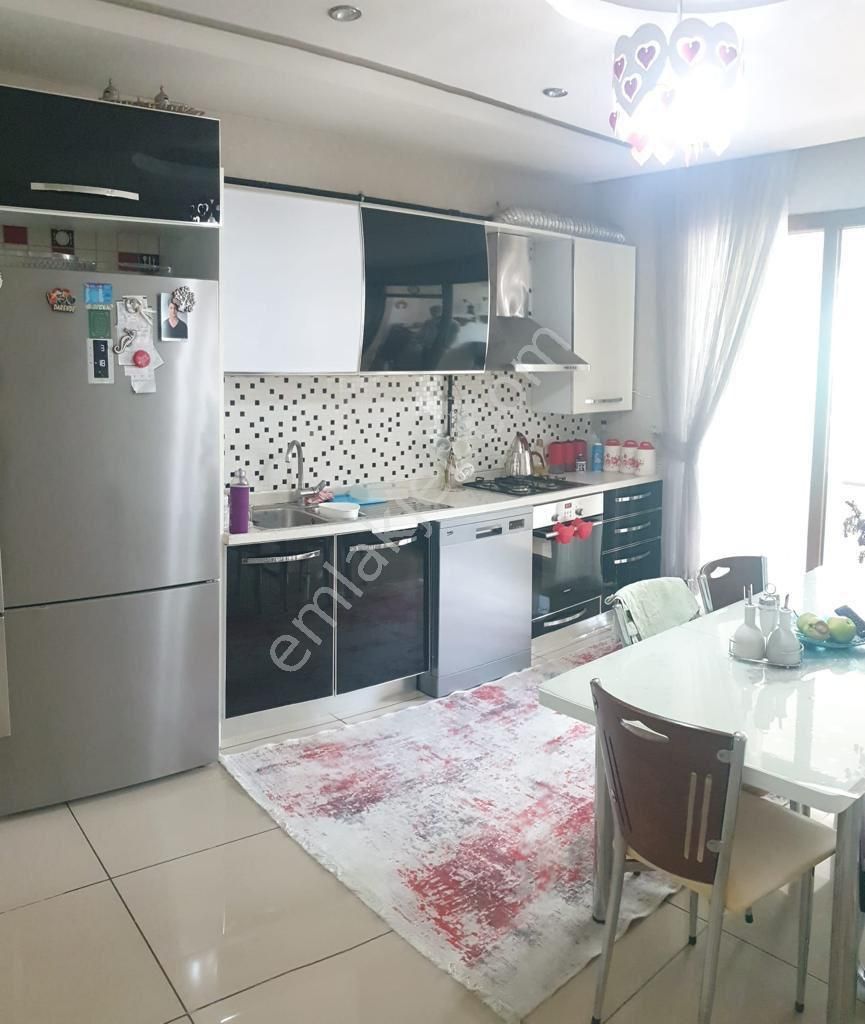 Bağlar Bağcılar Satılık Daire BU HAFTAYA ÖZEL FİYAT ACİL 4+1 SATILIK DAİRE