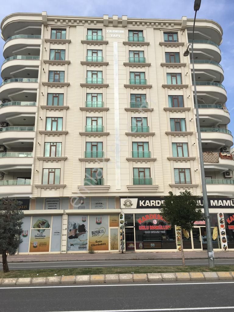 Haliliye Karsıyaka Satılık Daire  KESKİNLER EMLAKTAN SIRRIN KARŞIYAKADA SATILIK  DAİRE