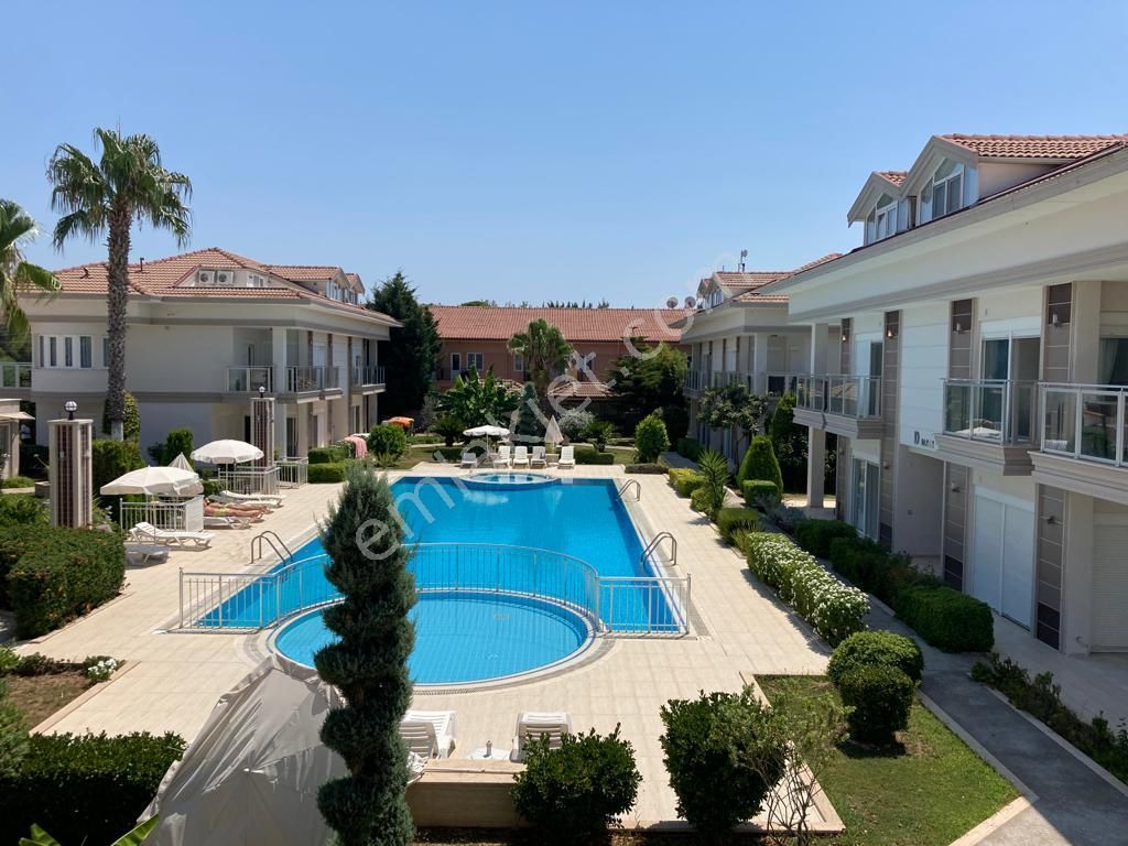 Serik Belek Satılık Villa  Antalya Belek'te Site İçeresinde Müstakil Özel Havuzlu Eşyalı 3+1 Villa